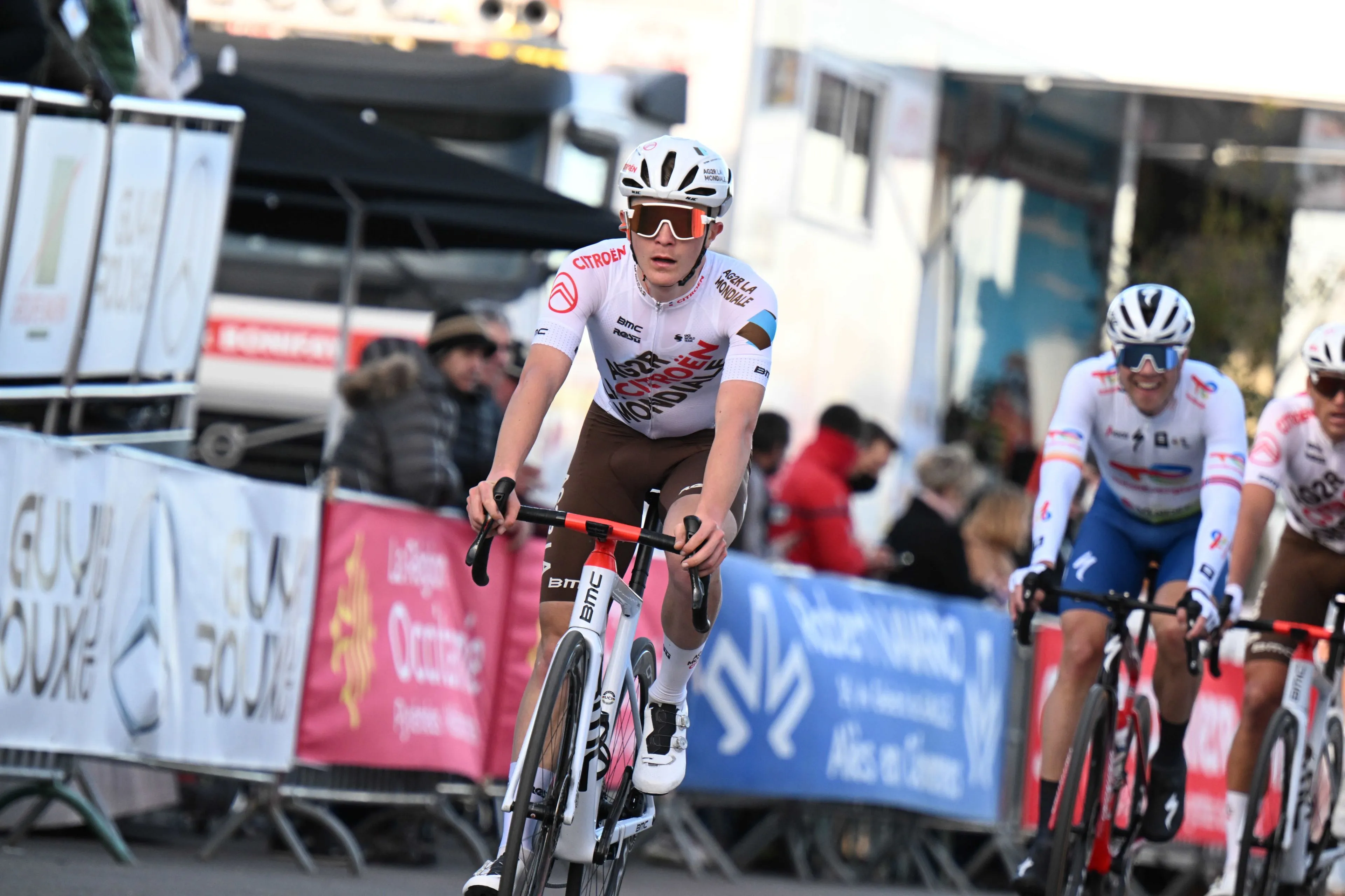 Paul Lapeira conquista a maior vitória da sua carreira na Volta ao País Basco: "O nível do World Tour é muito elevado, estou muito contente".