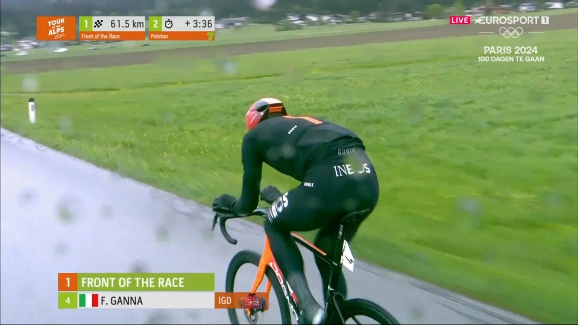 Filippo Ganna tenta incrivel fuga de mais de 100 km a solo em condições climatéricas brutais na Volta aos Alpes