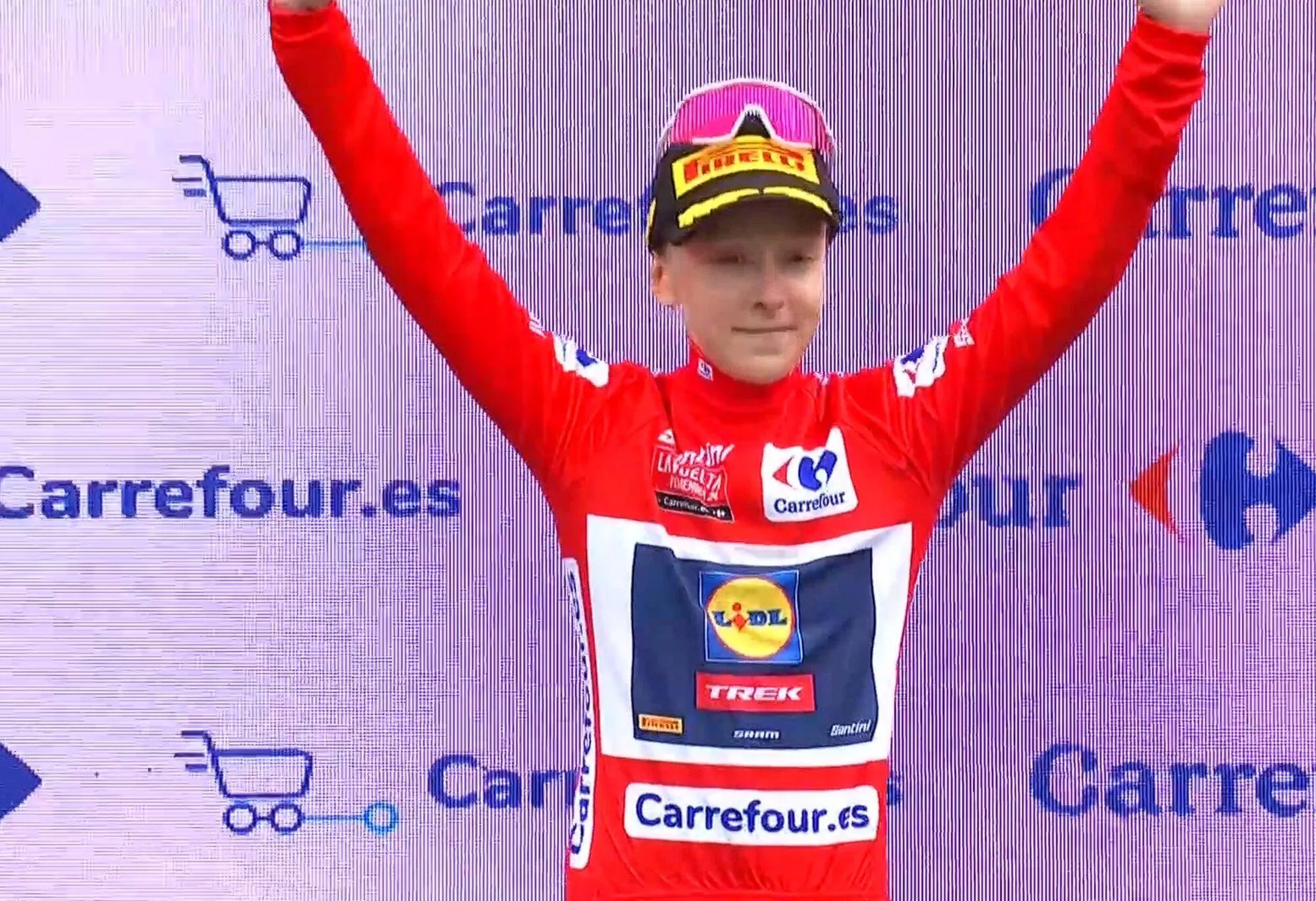 "We will take this jersey and defend" - Gaia Realini into early race lead at La Vuelta Femenina after team time-trial