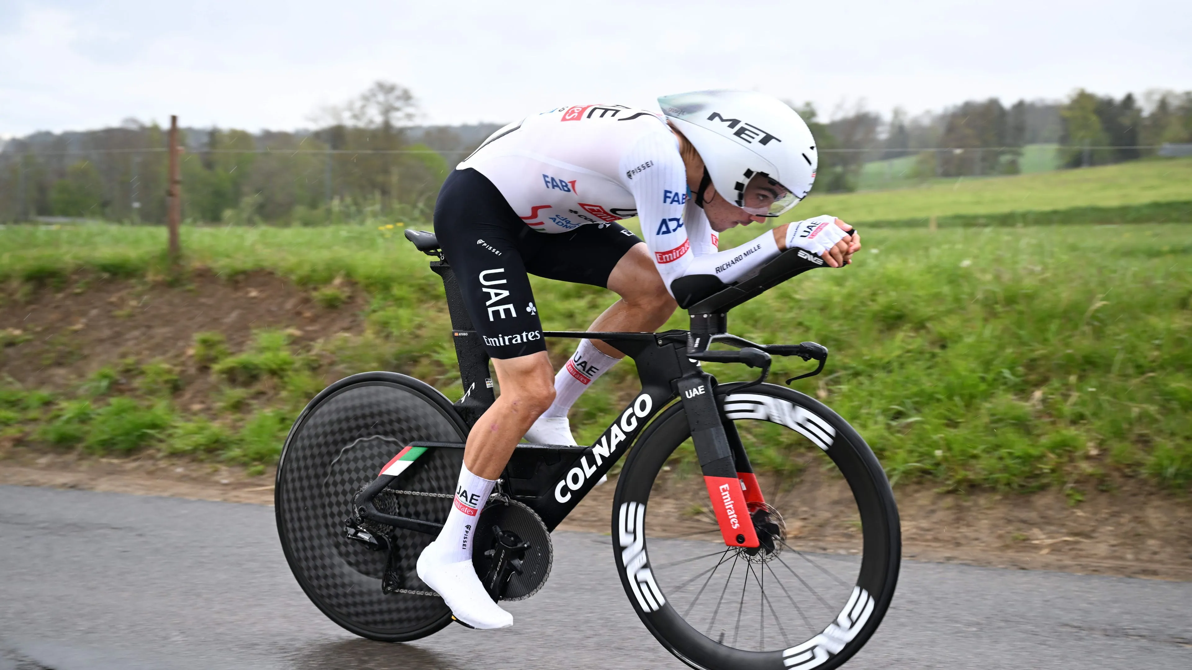 Juan Ayuso wins Tour de Luxembourg time-trial as Mathieu van der Poel jumps back into yellow jersey