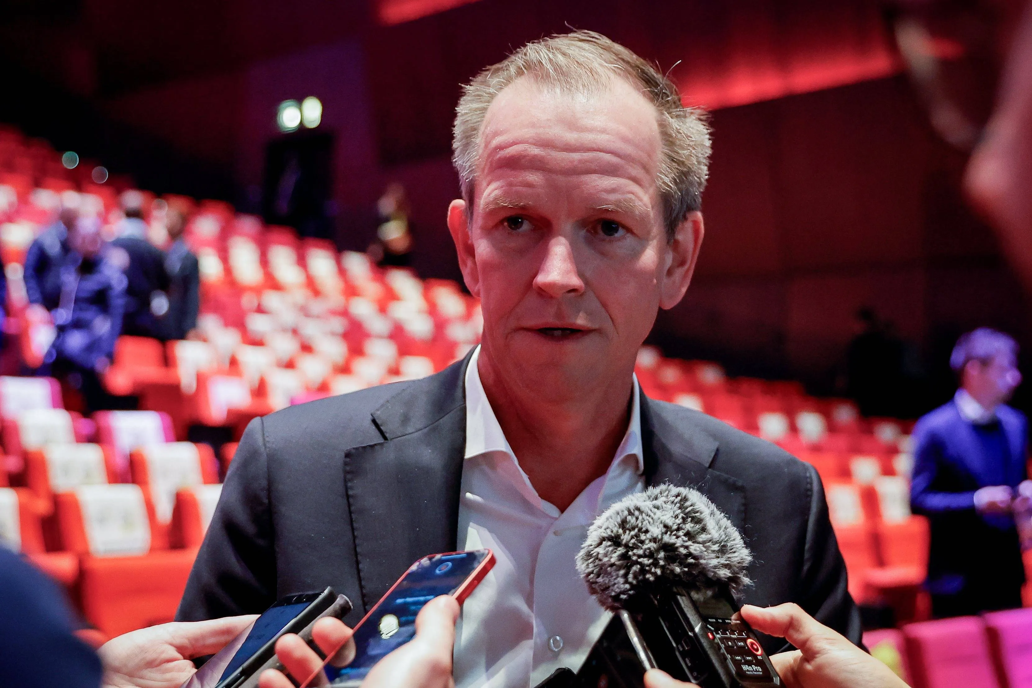 Richard Plugge elogiou a organização da Paris-Roubaix pela alteração ousada feita no Arenberg: "Eu aplaudiria. Se estão a pensar se é uma piada, conversem e melhorem a situação".