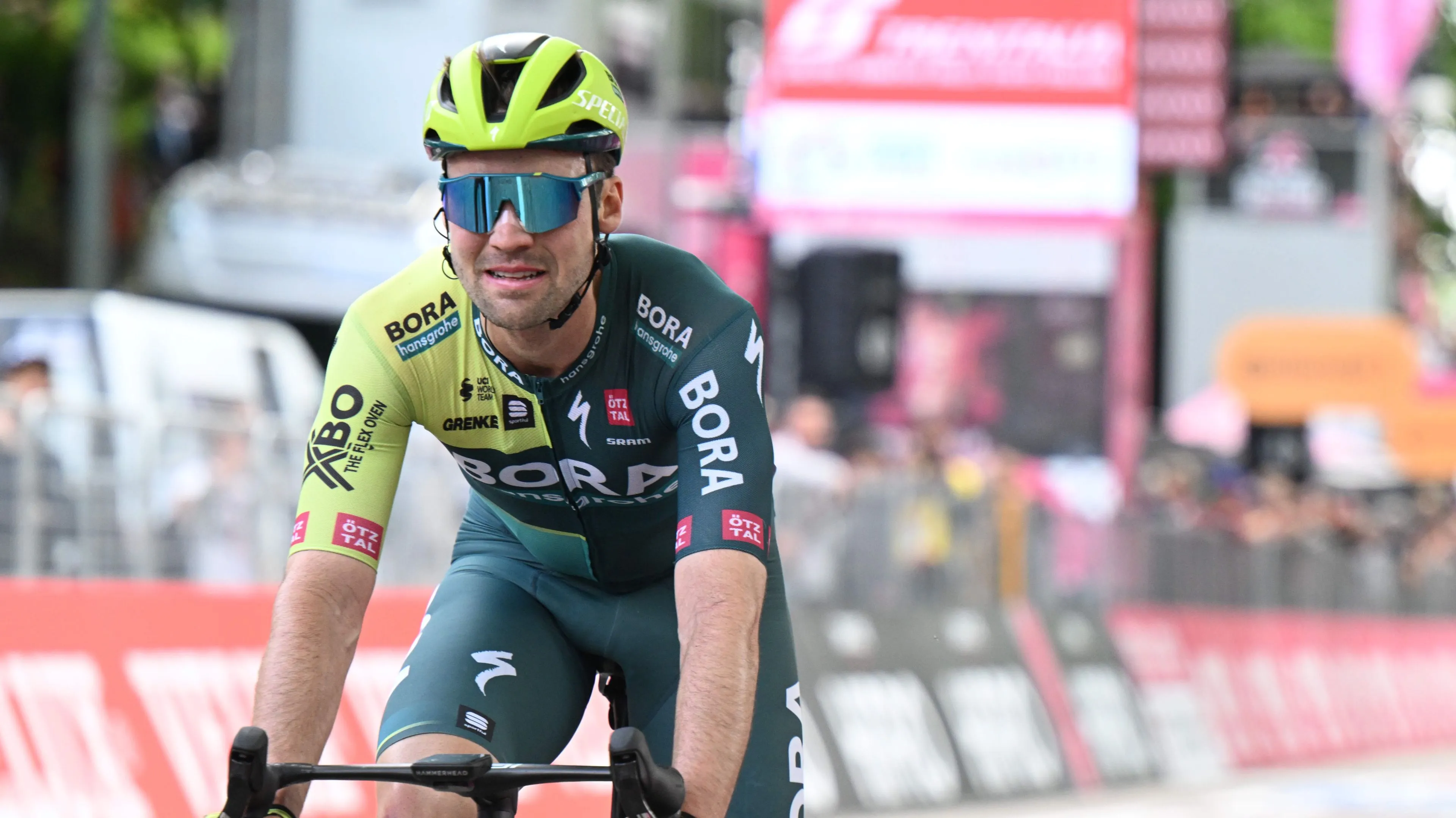 "Pogacar really flew by like a rocket" - Near-miss for Max Schachmann at the Giro, but German puncheur rides into surprising second place