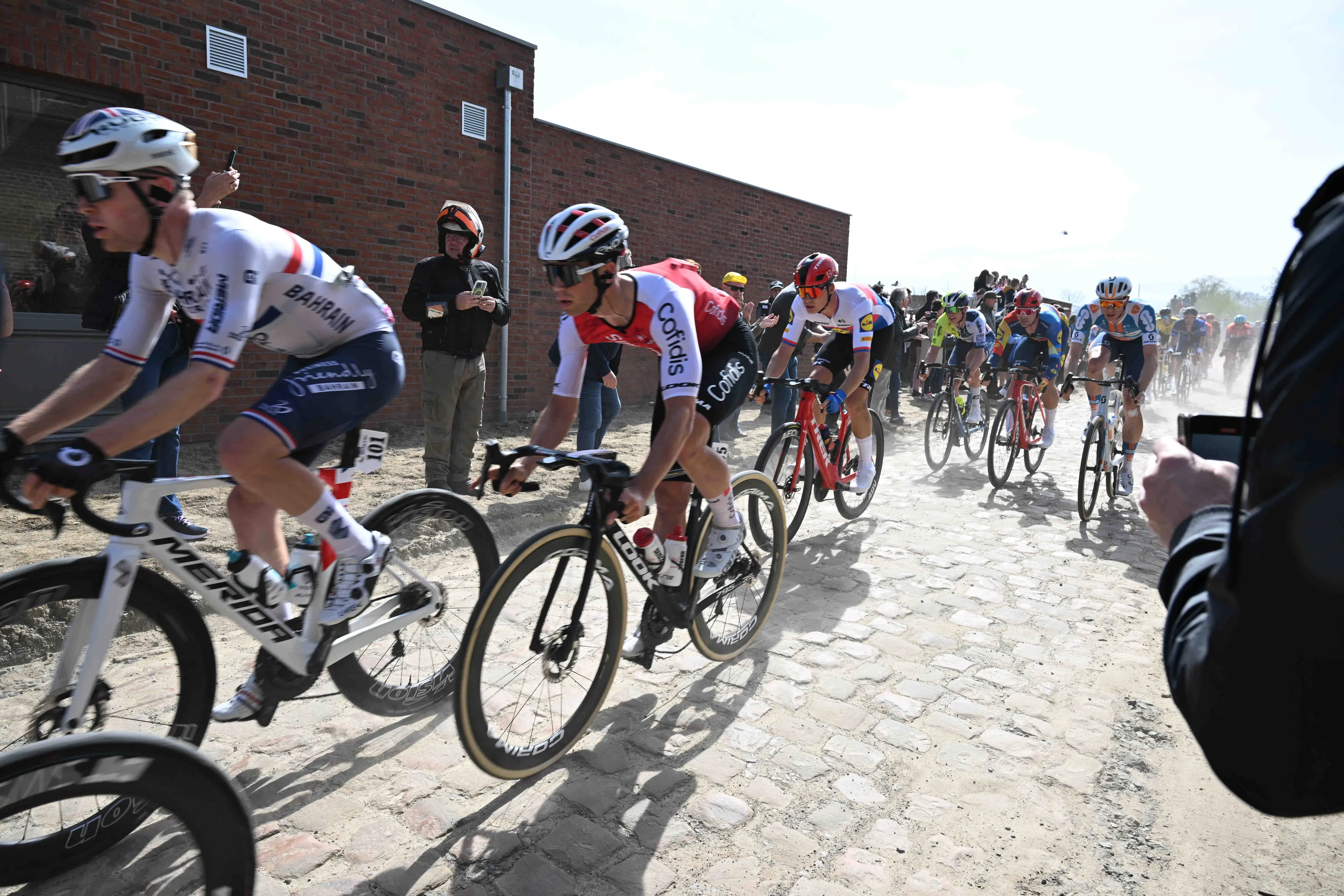 4 Dias de Dunkerque: Milan Fretin ganha a 1ª etapa num sprint decidido sob a linha de meta