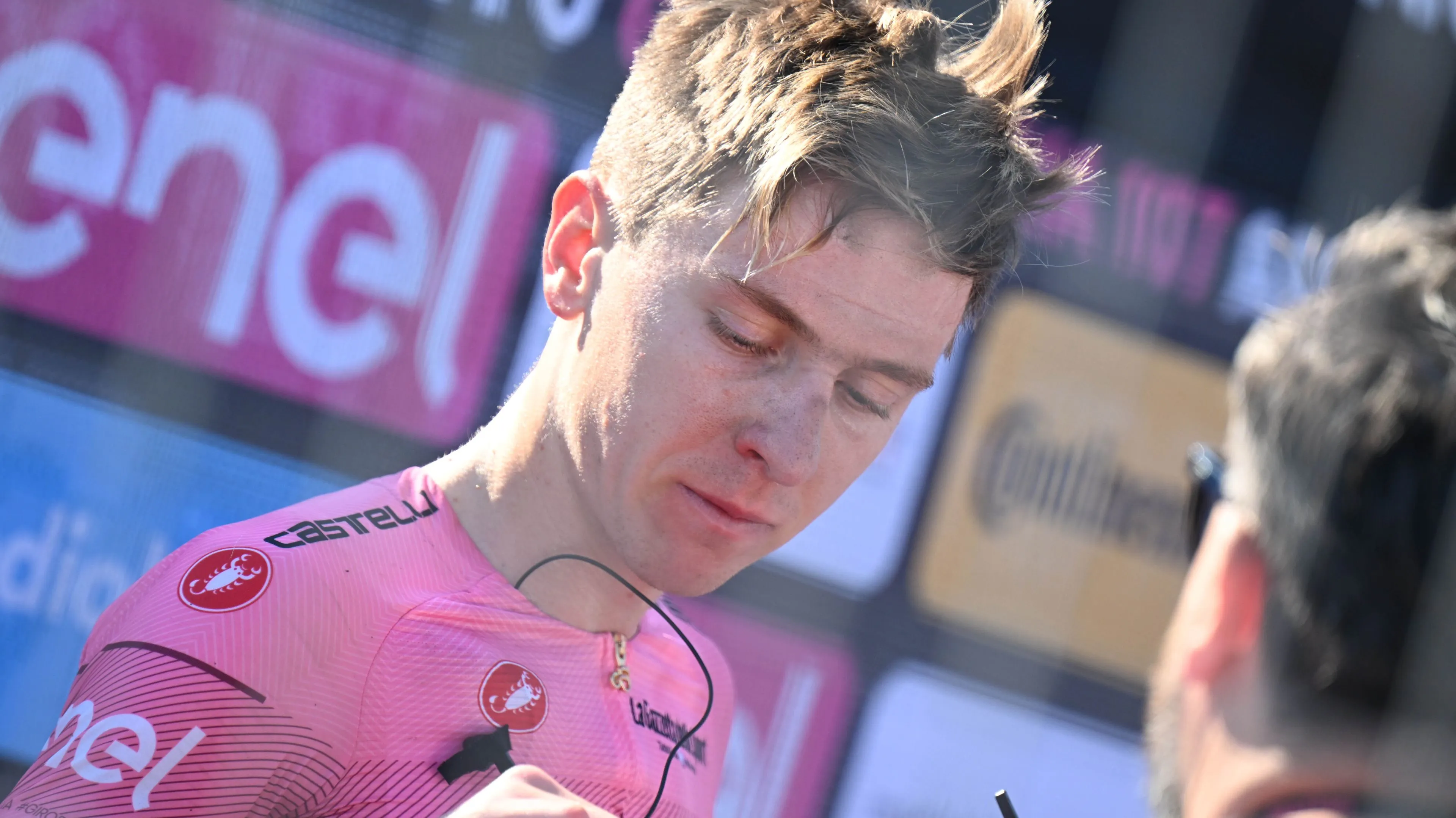 Damiano Caruso sobre Tadej Pogacar: "Estamos a correr com um ciclista que está muito perto de se tornar num dos melhores de sempre"