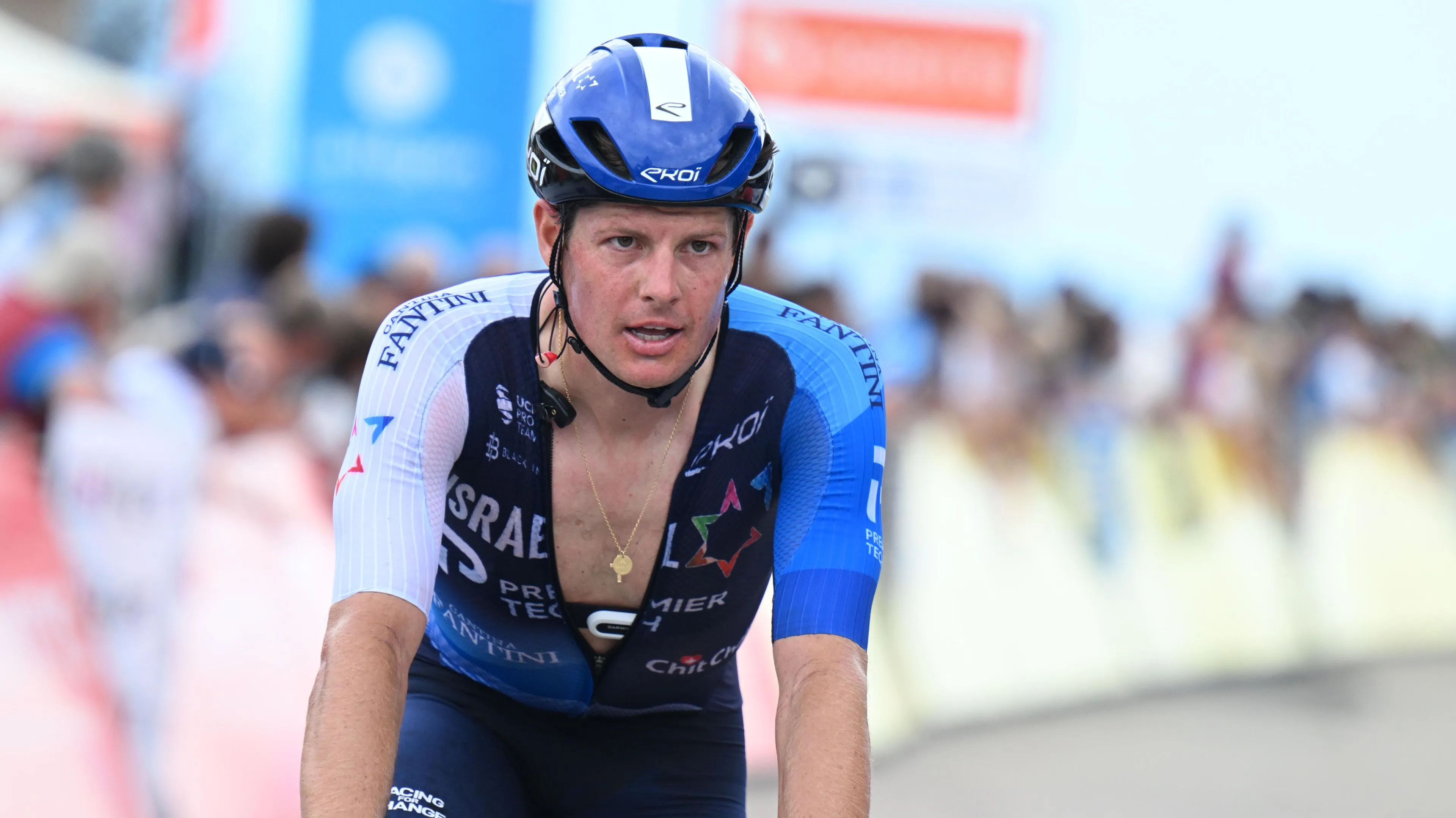 Jakob Fuglsang triste e desiludido por não ter sido convocado pela Dinamarca para Paris 2024