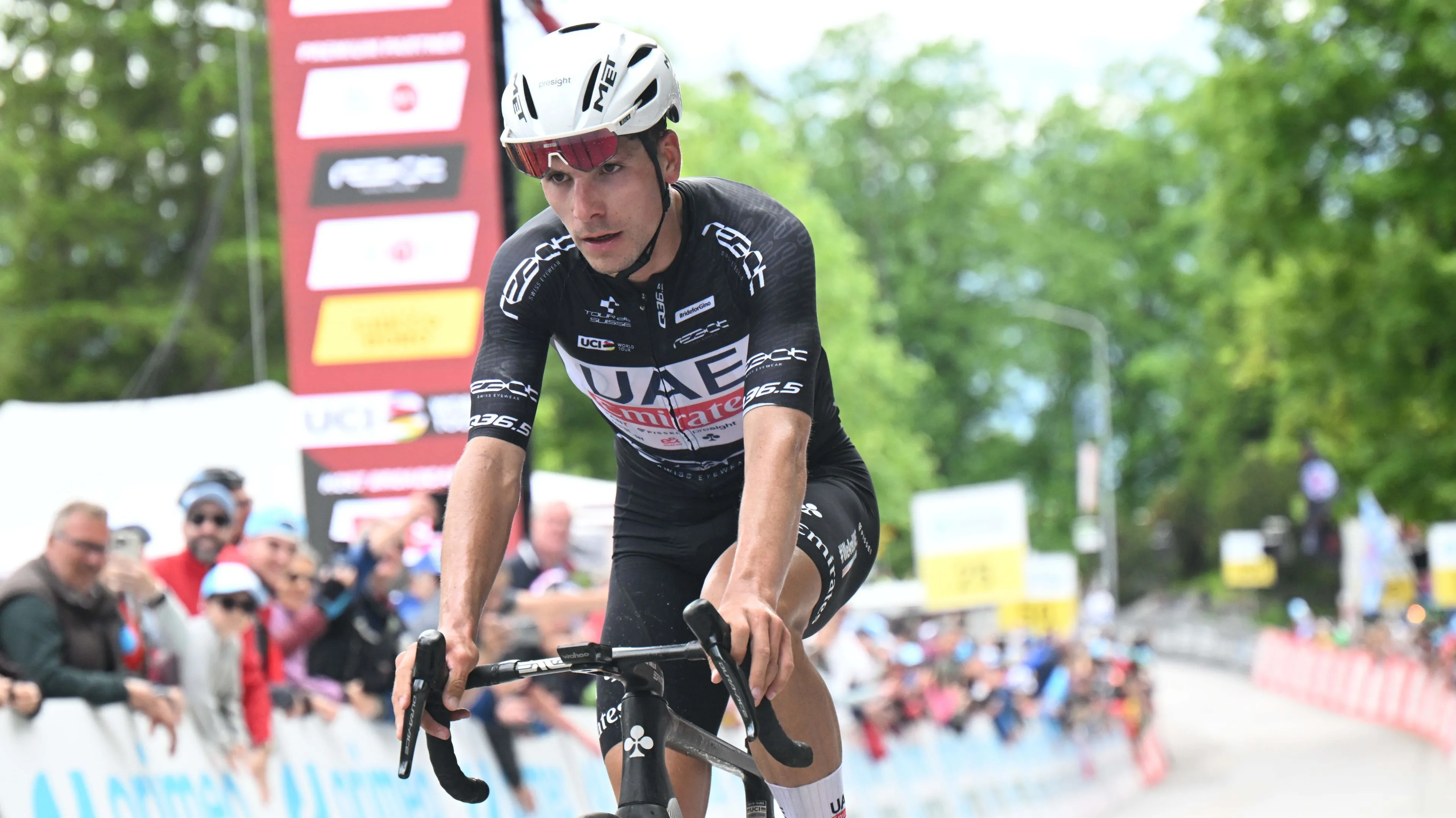 João Almeida analisa a sua estreia na Volta a França: "É capaz de ser o pelotão mais forte de sempre. Evenepoel, Roglic, Pogacar, Vingegaard, Vlasov... são muitos, muitos mesmo"