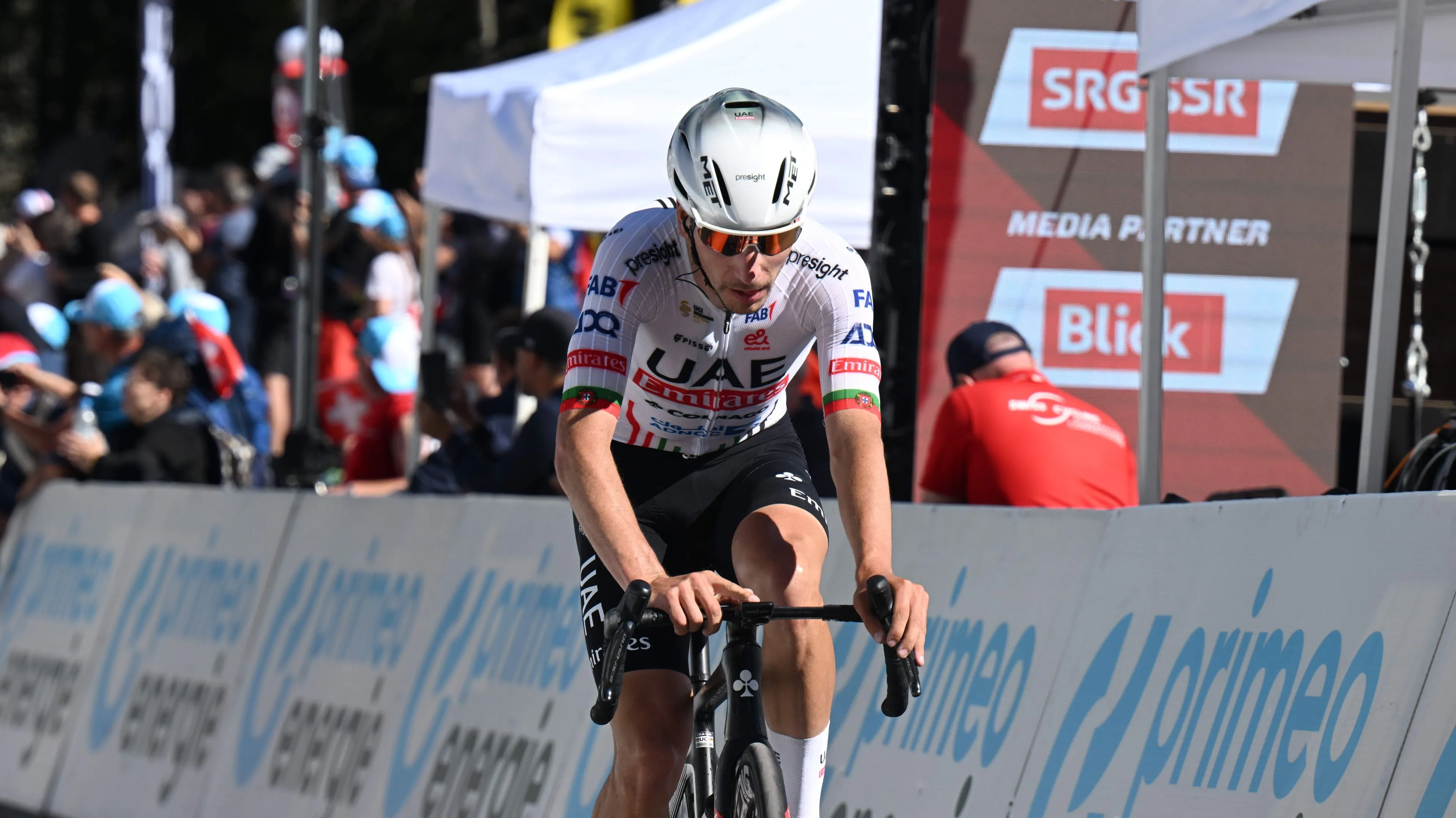 "Adam Yates wanted to go, but maybe he went from a little too far" - Joao Almeida overtakes teammate at the last to close gap in GC fight at Tour de Suisse
