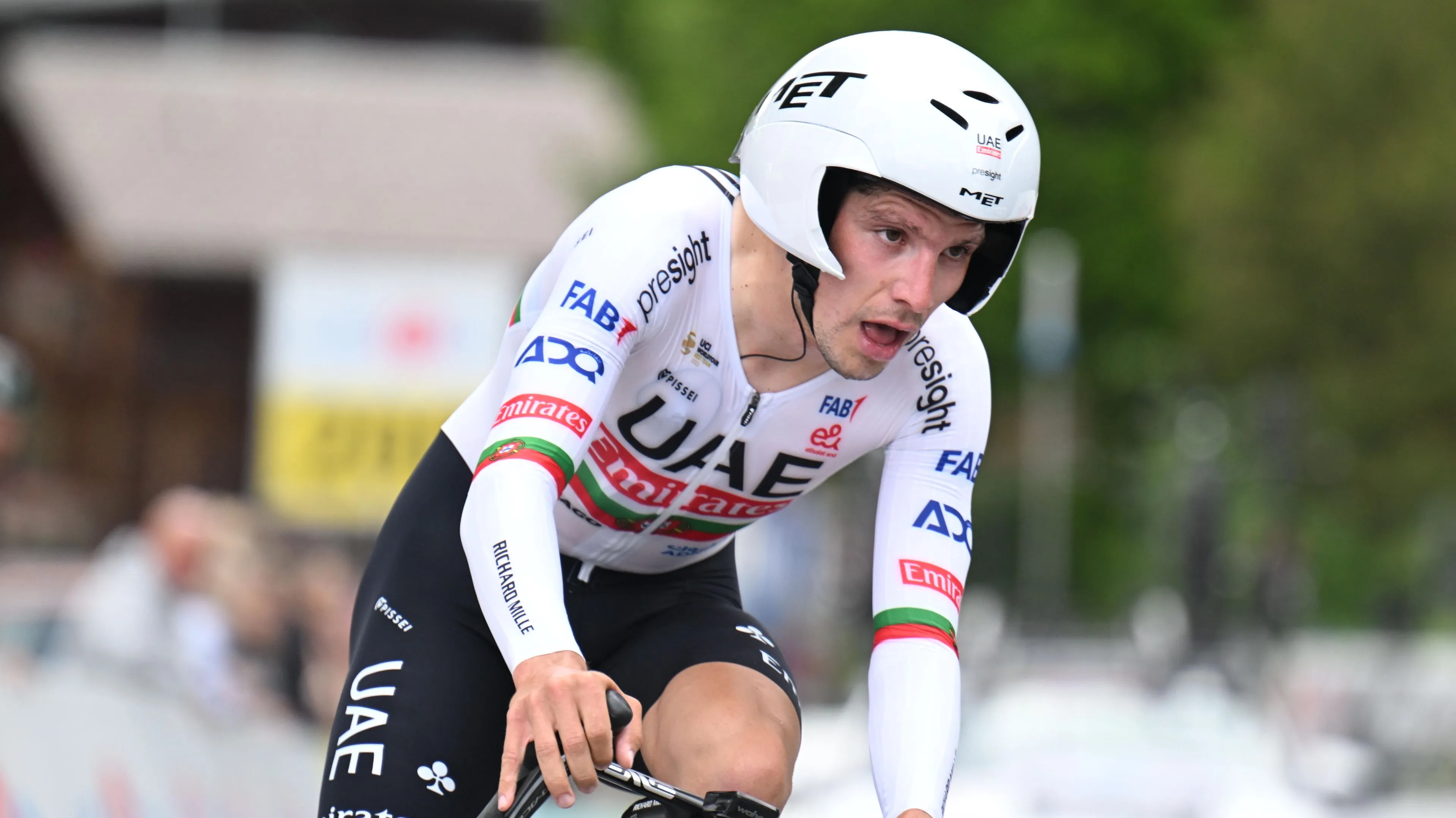 João Almeida believes he could have won Tour de Suisse in a different role: "Would I have won the tour if I had not worked for him? We will never know"