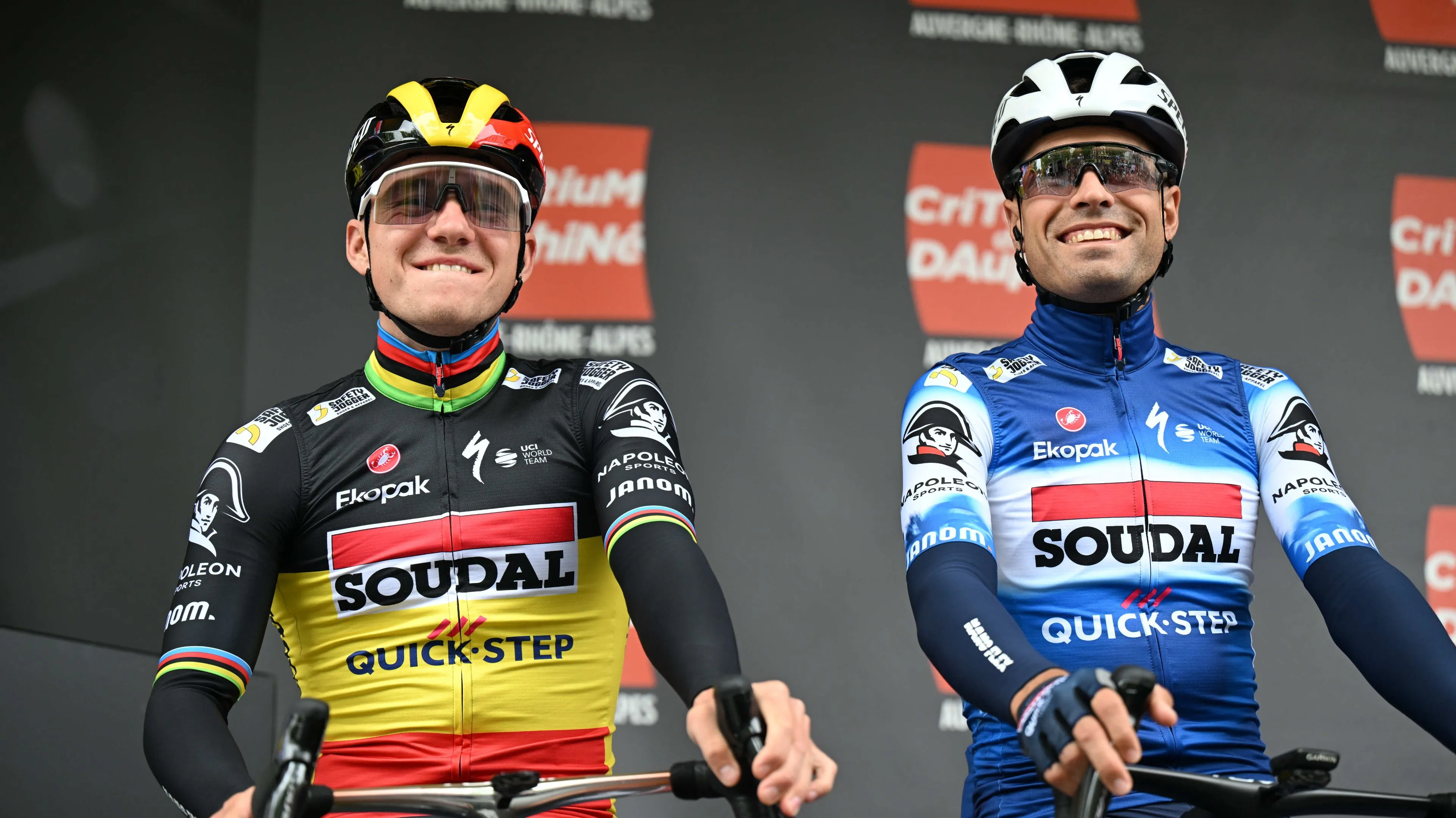 Mikel Landa satisfeito com o seu papel de super-domestique de Remco Evenepoel