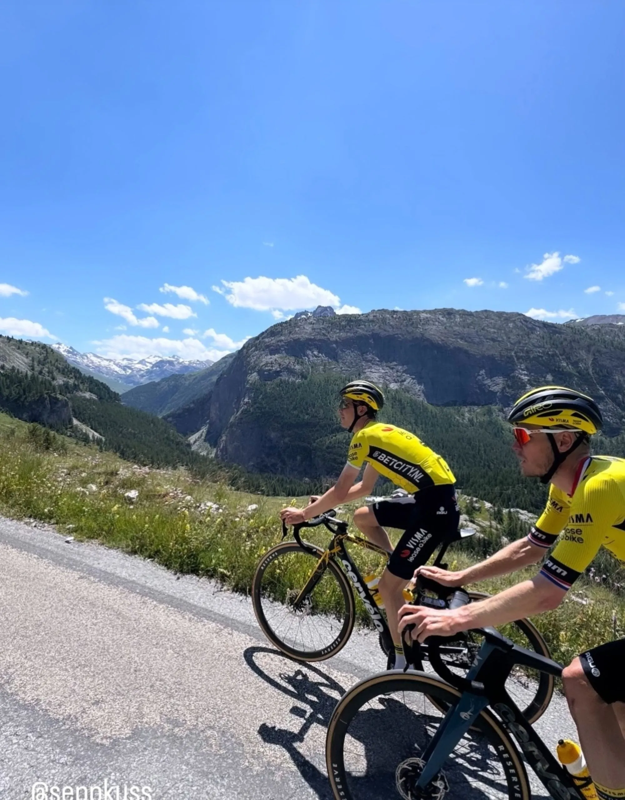 Sepp Kuss, Robert Gesink & Dylan van Baarle spotted training at altitude after absence from Visma's Tour de France lineup