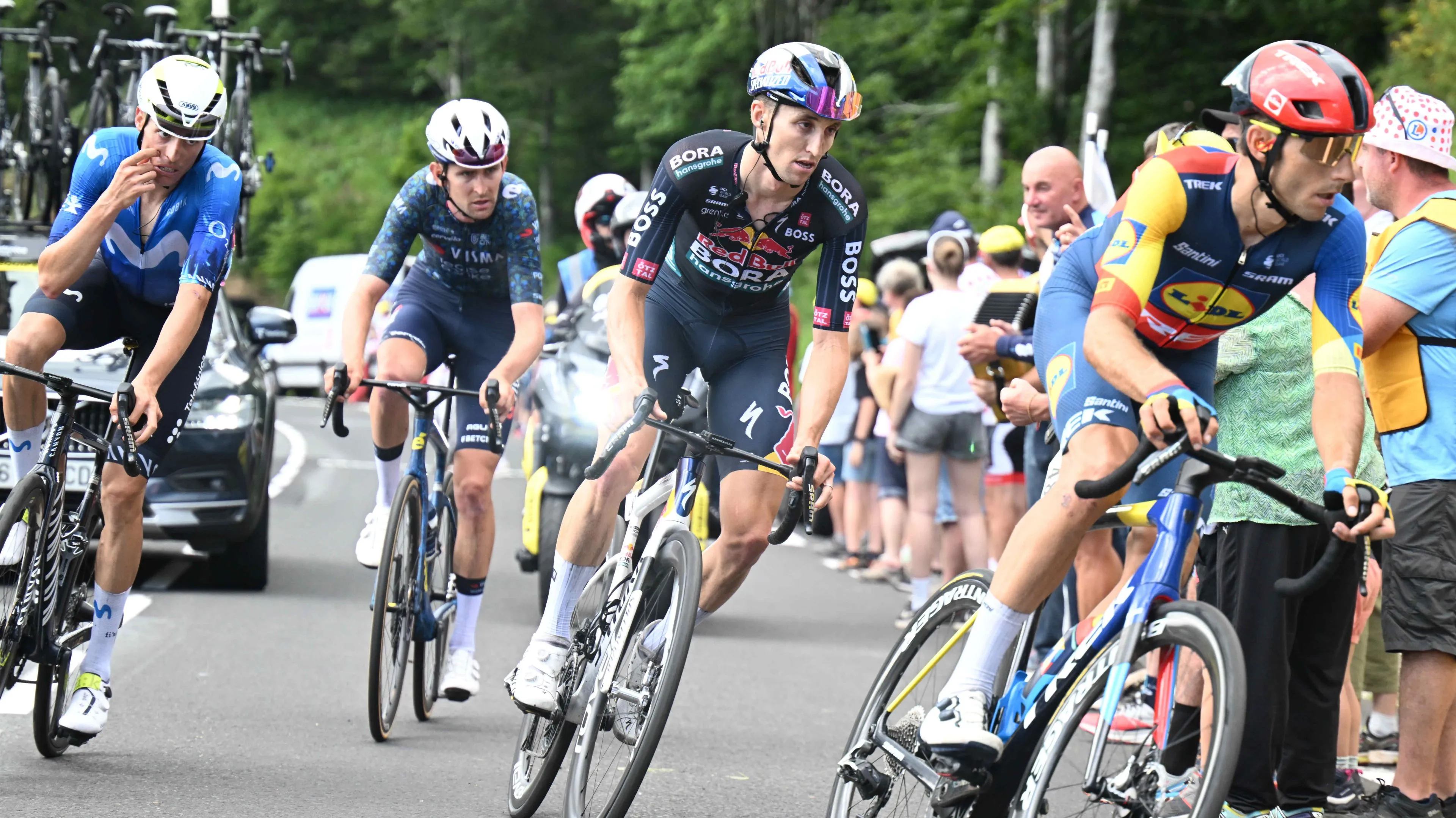 "It's a massive blow but the race continues" - Jai Hindley on Red Bull - BORA's regrouping after Primoz Roglic abandons 2024 Tour de France