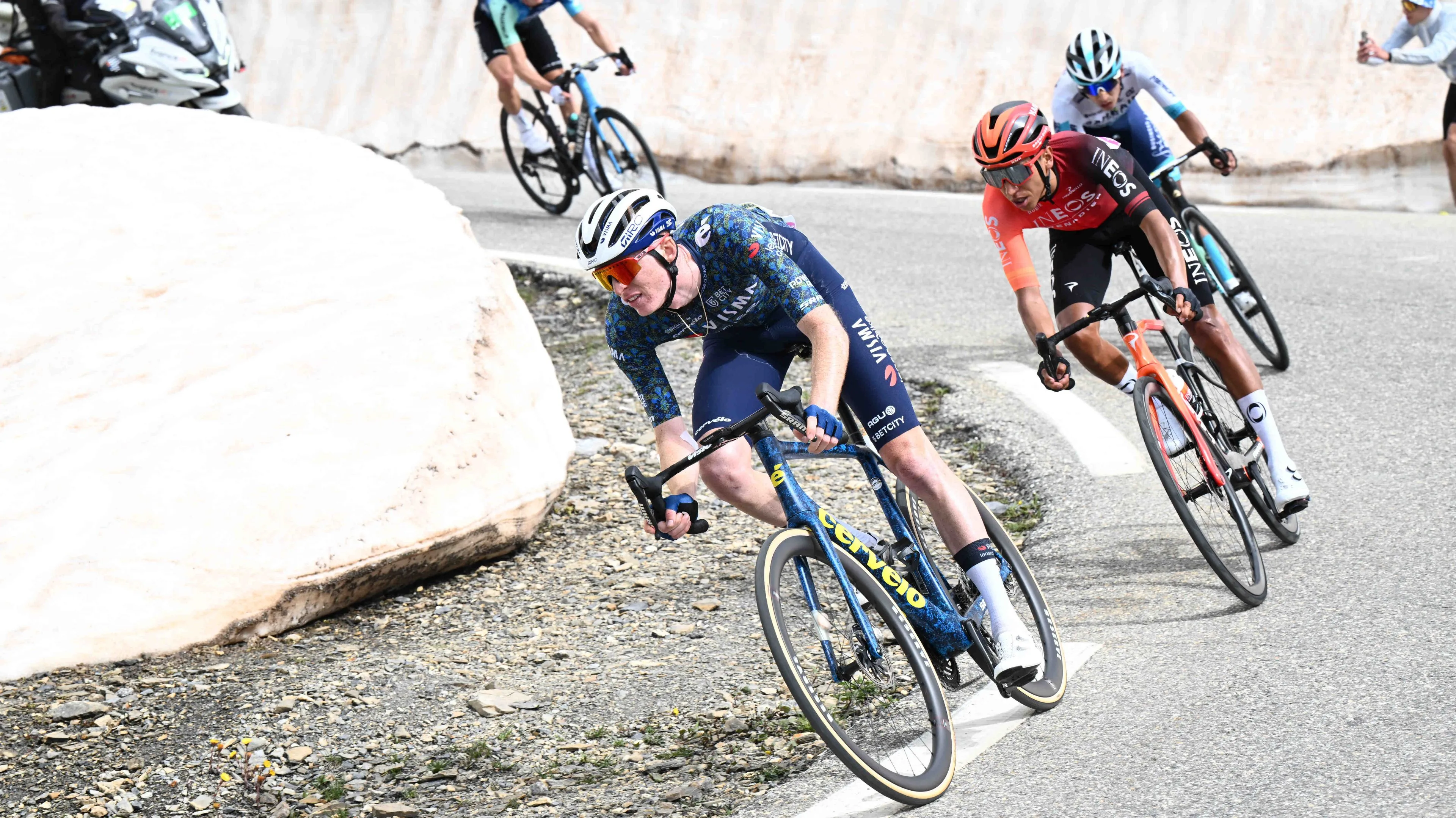 Matteo Jorgenson analisa a derrota da Visma no Galibier: "Jonas poderia ter beneficiado de um ritmo ainda mais elevado para anular a explosividade de Pogacar"