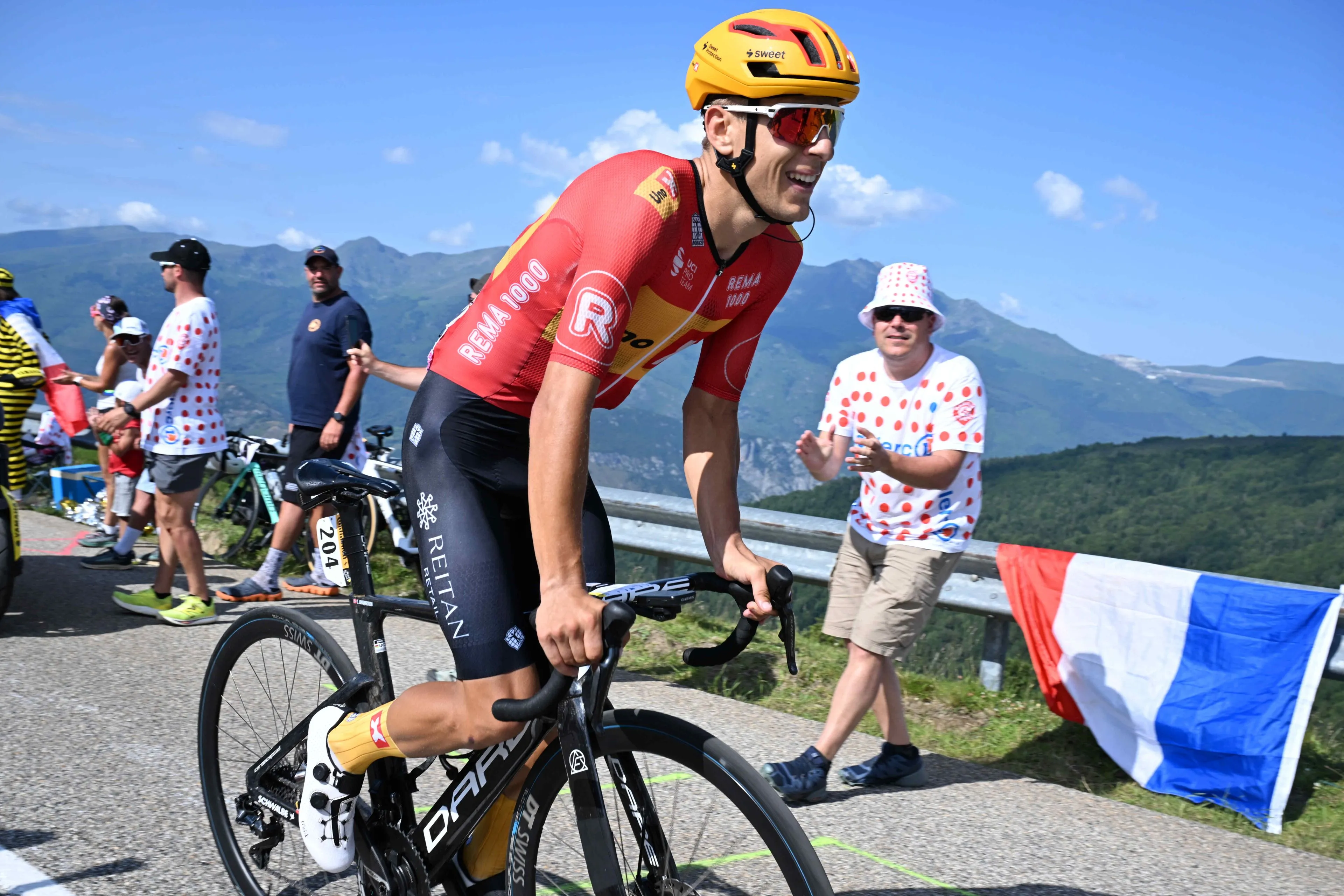 "I fought for stage wins, but then it usually ended with Tadej Pogacar or Jonas Vingegaard coming" - Uno-X star on breakaway suffocation at the Tour de France