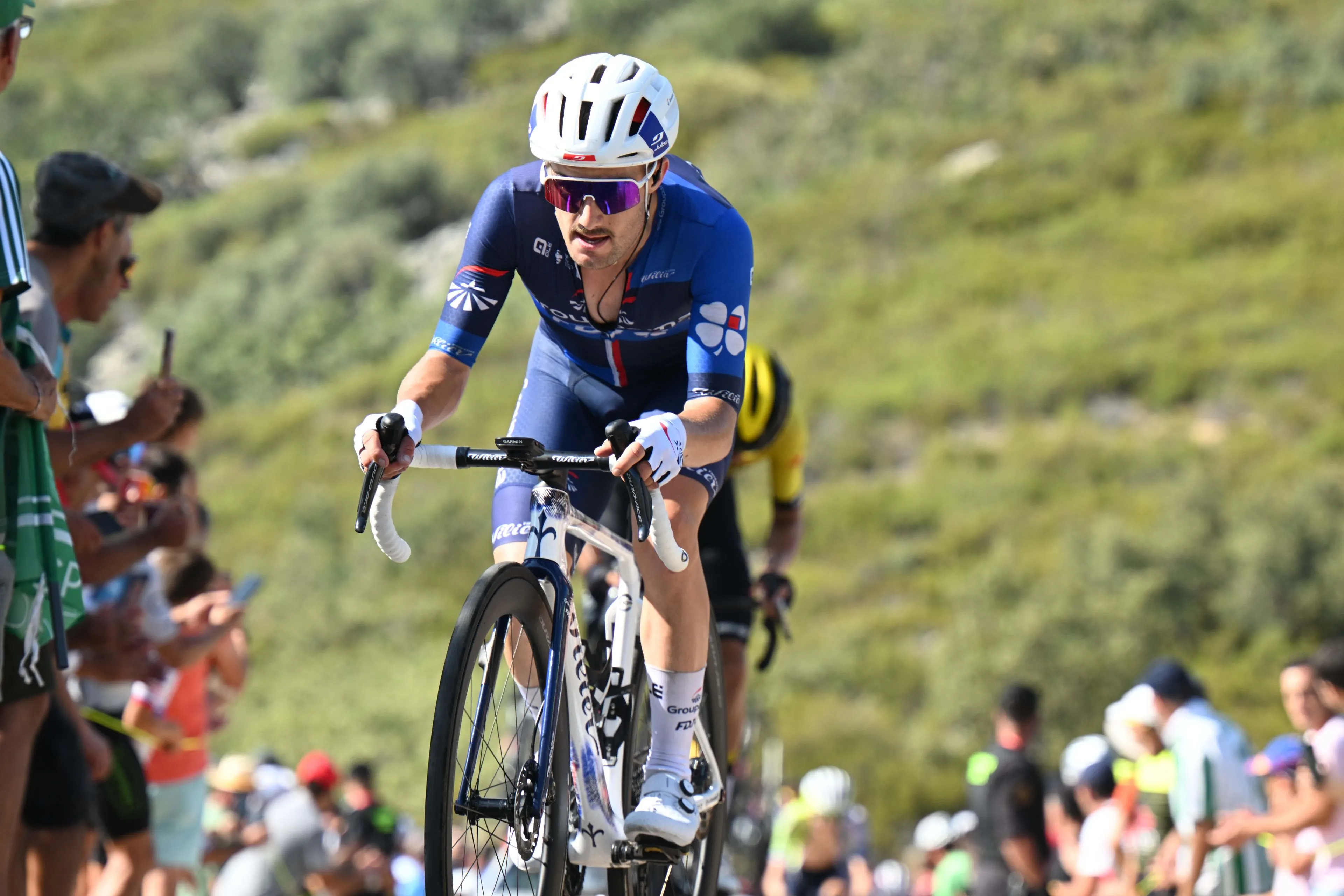 INTERVIEW | Without Jonas Vingegaard, Remy Rochas sees Derek Gee as the favourite at Gran Camino: “I hope for a very big result here and why not get my first win”