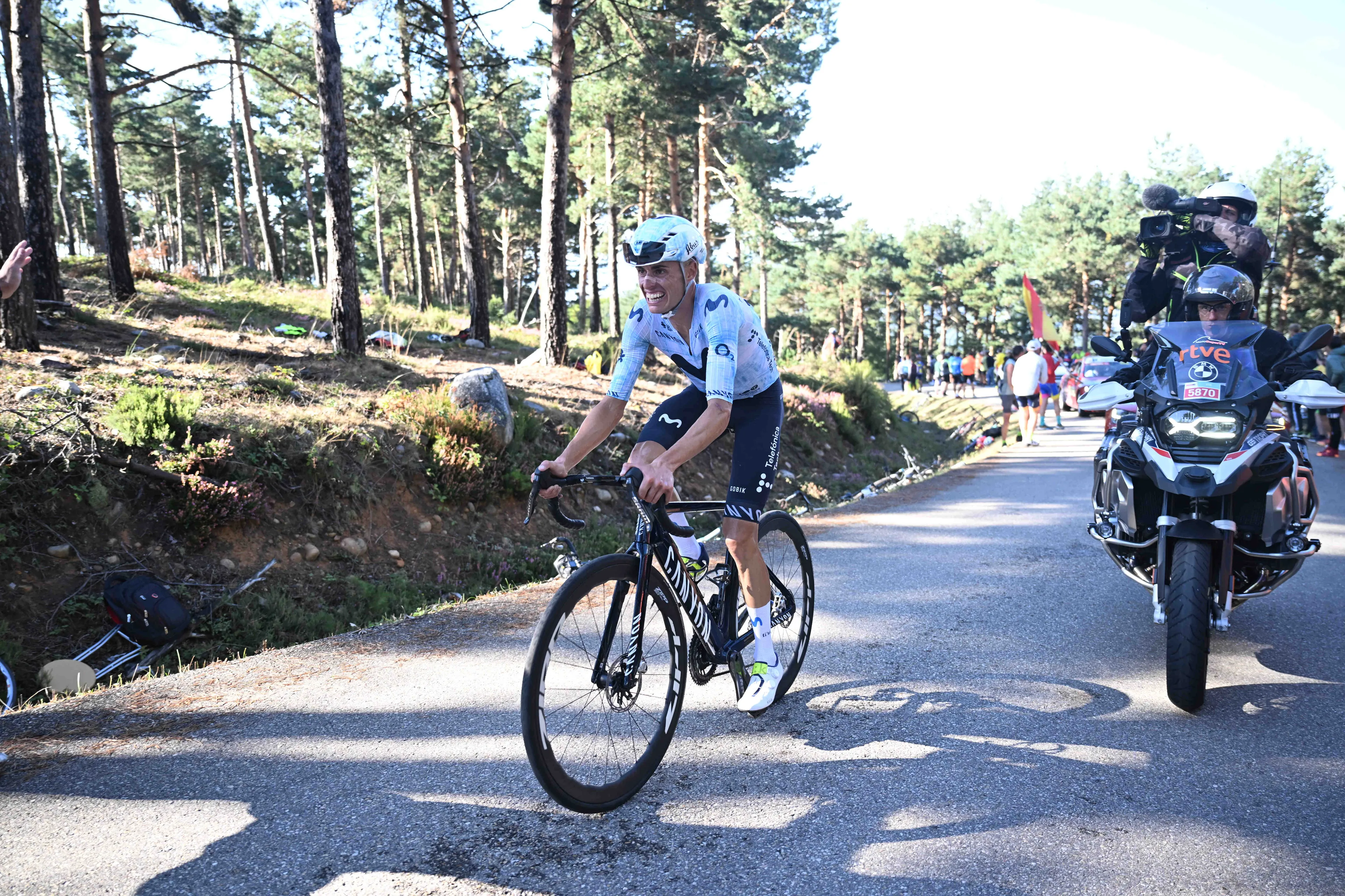 "I came in empty, I couldn't sprint" - Enric Mas waves goodbye to Red Jersey hopes on stage 19 of 2024 Vuelta a Espana
