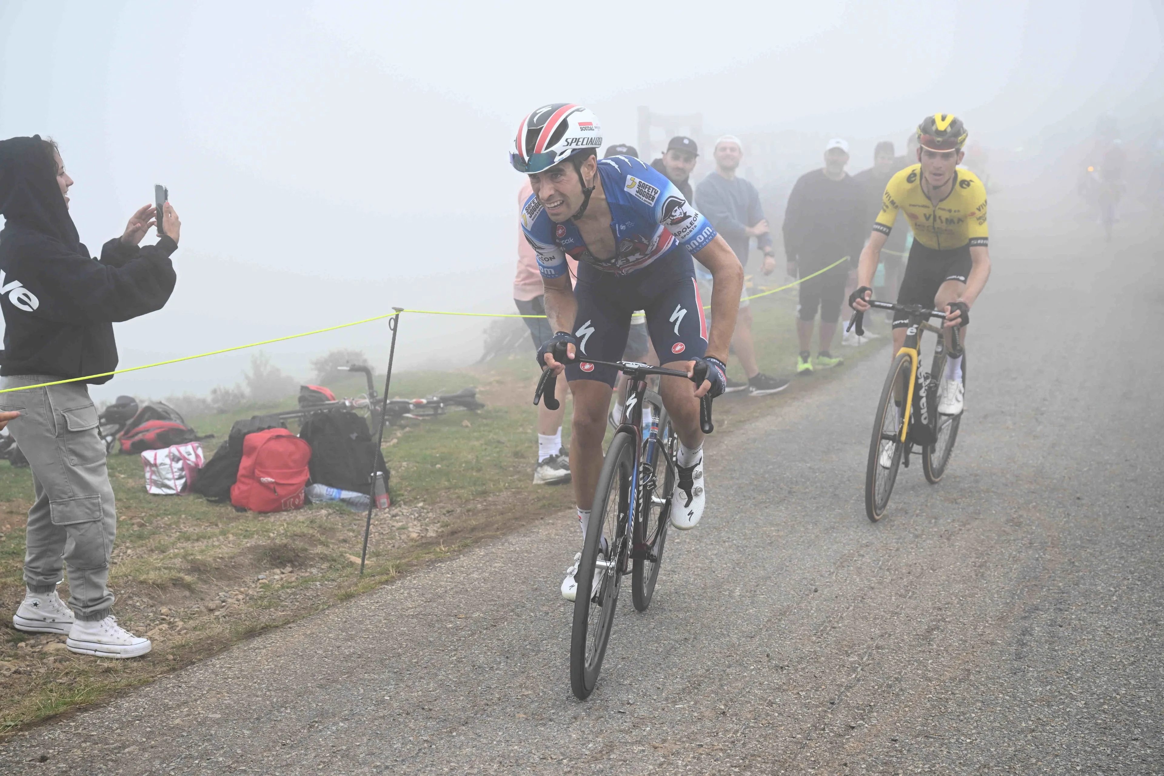 "He must have had a bad moment" - Enric Mas surprised by Mikel Landa's crack at La Vuelta