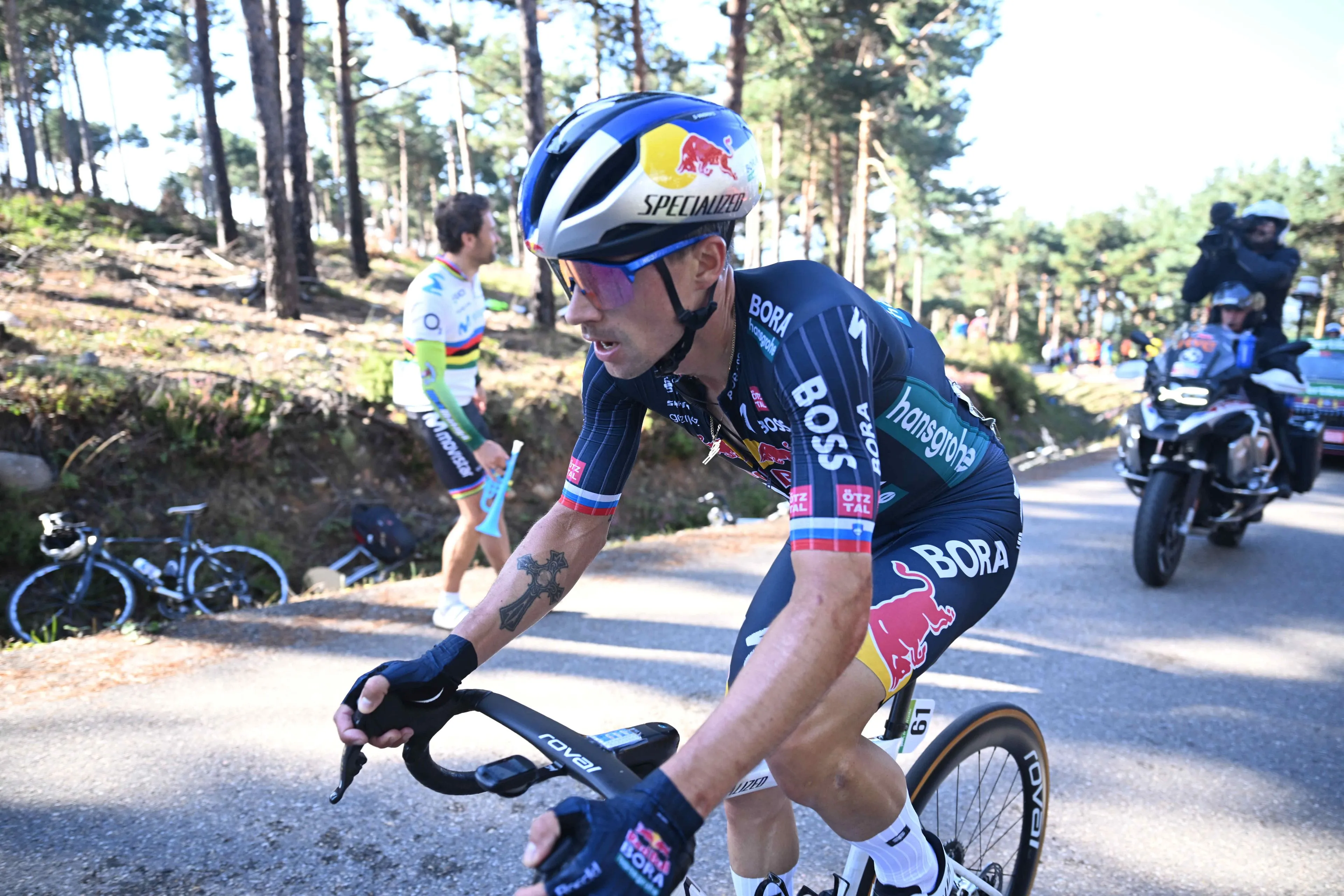 ANALYSIS: Primoz Roglic and Red Bull rule on Alto del Moncalvillo