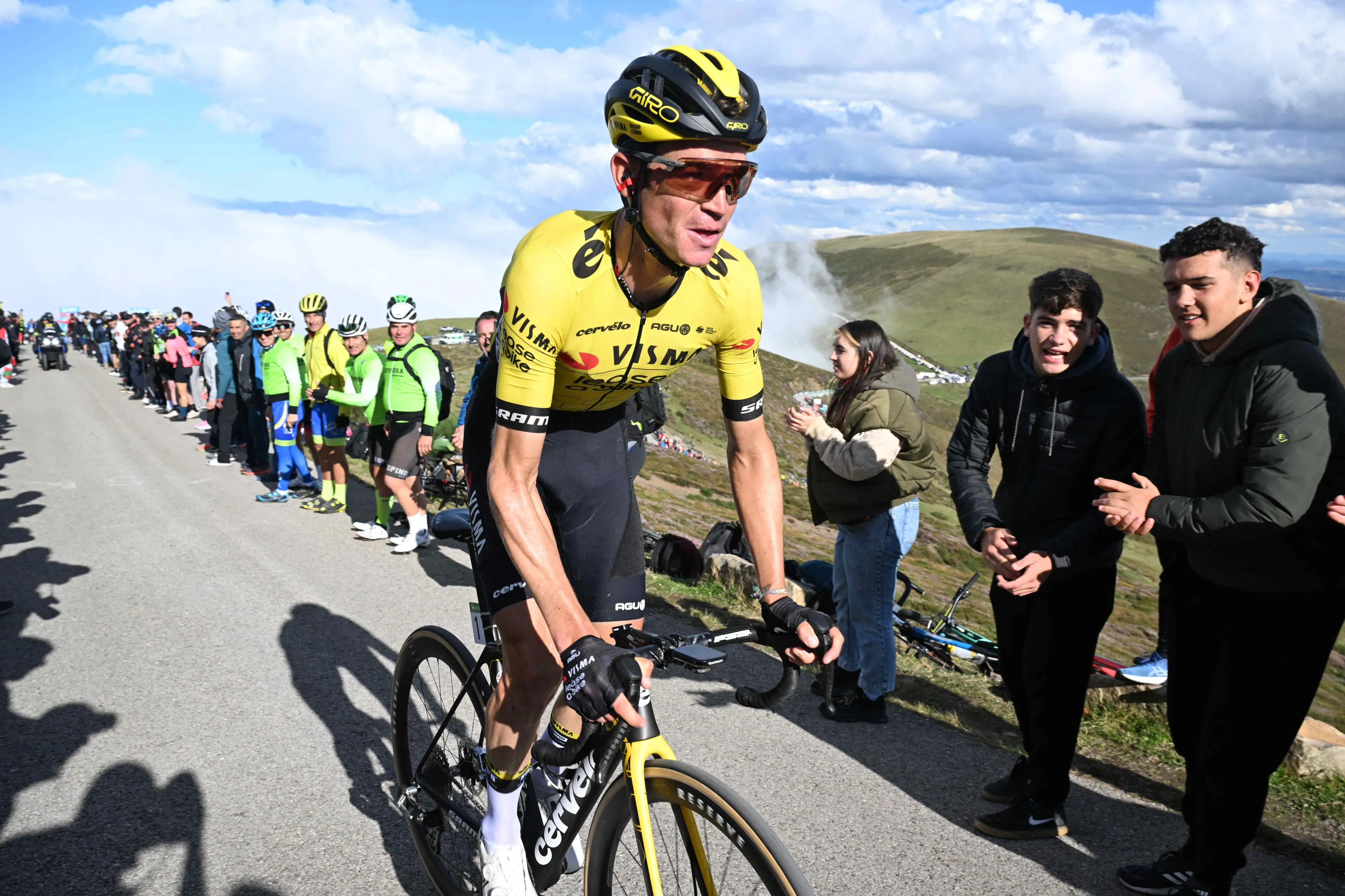 Sepp Kuss set for Tour-Vuelta double in 2025? "He always rode the Vuelta with the Tour in his legs and he likes that"