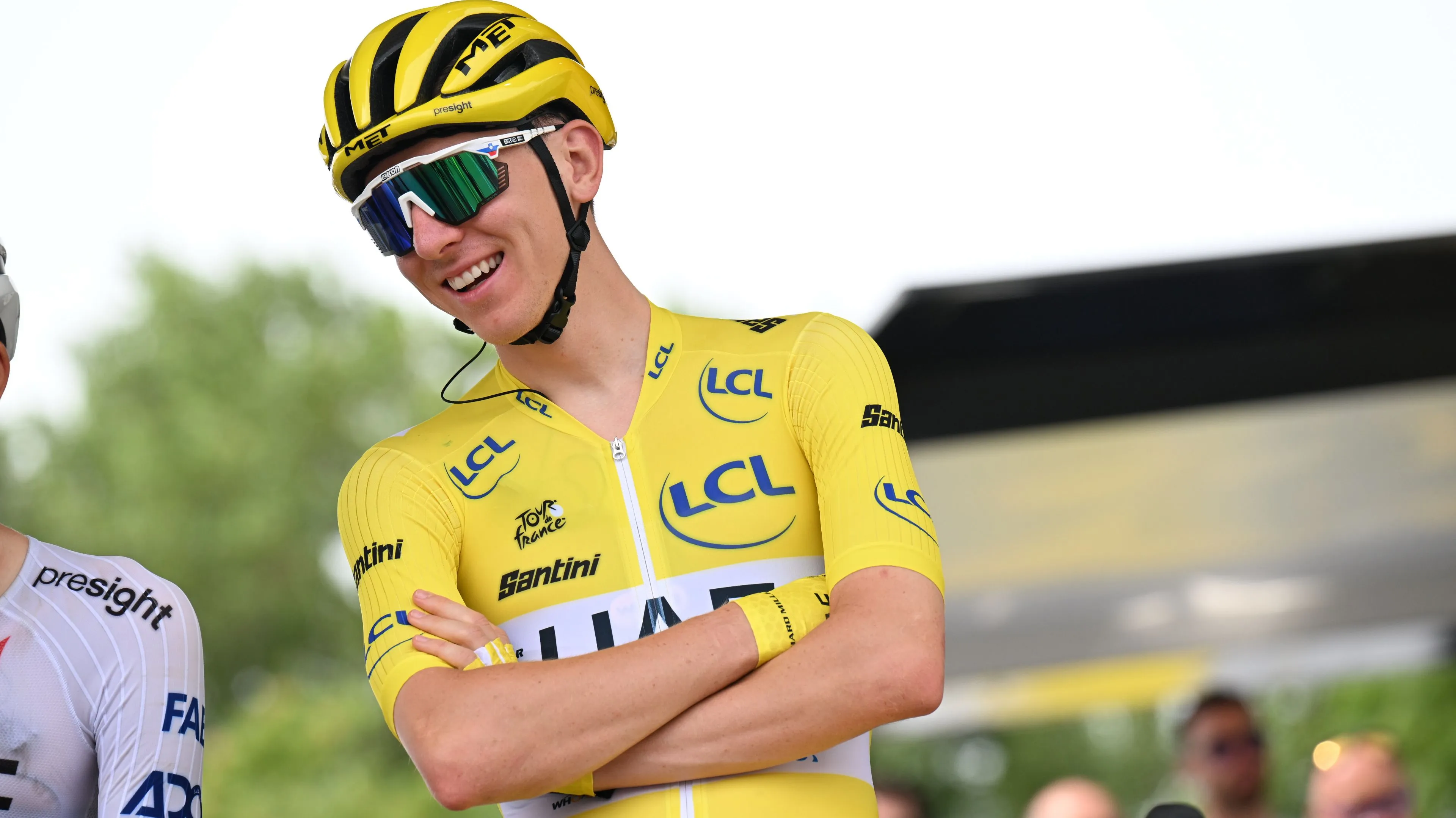 An Italian cycling legend explains argues Tadej Pogacar may be better than Eddy Merckx: "Eddy arrived at the finish line exhausted, Tadej looks like he just came from training"