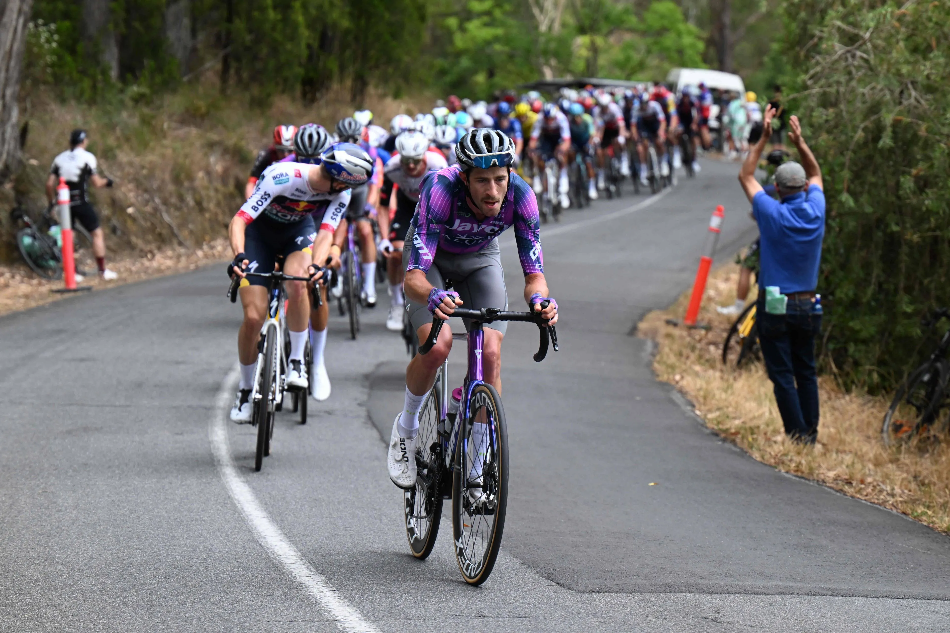 Jury & Fines Tour Down Under 2025 | Update stage 5- Sticky bottle earns Jayco rider a fine