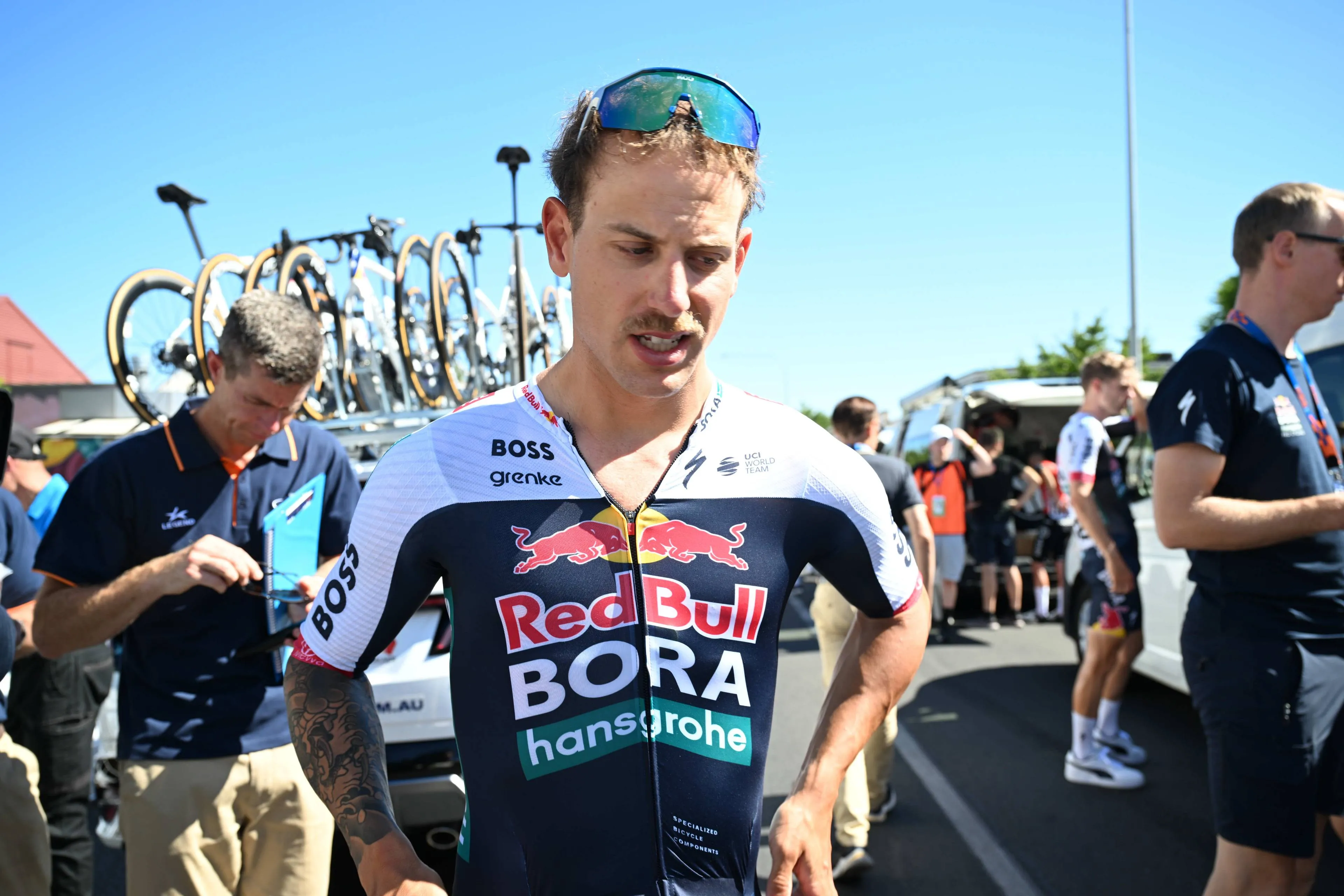 Sam Welsford supera queda e faz a dobradinha no Tour Down Under: "Estava mesmo no limite"