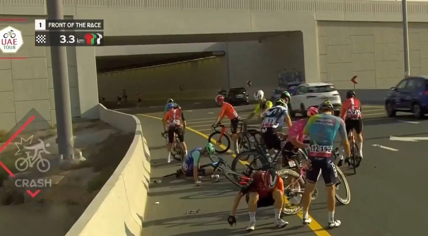 Medical Report and withdrawals UAE Tour 2025 | Update stage 6 - Mass crashes leads to several riders leaving the race