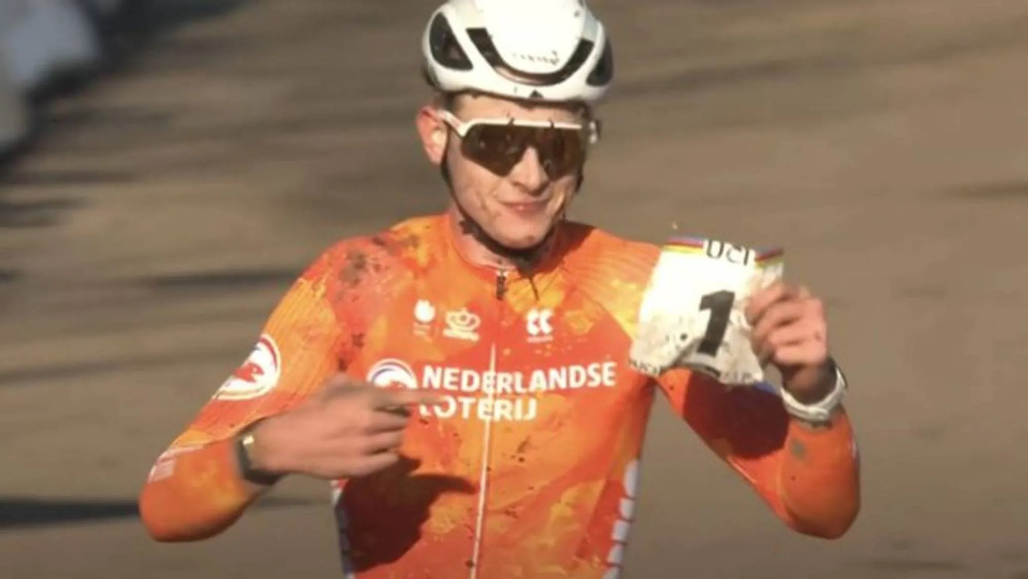Tibor del Grosso vence o segundo Campeonato do Mundo de Sub-23: "Tão bom como o primeiro"