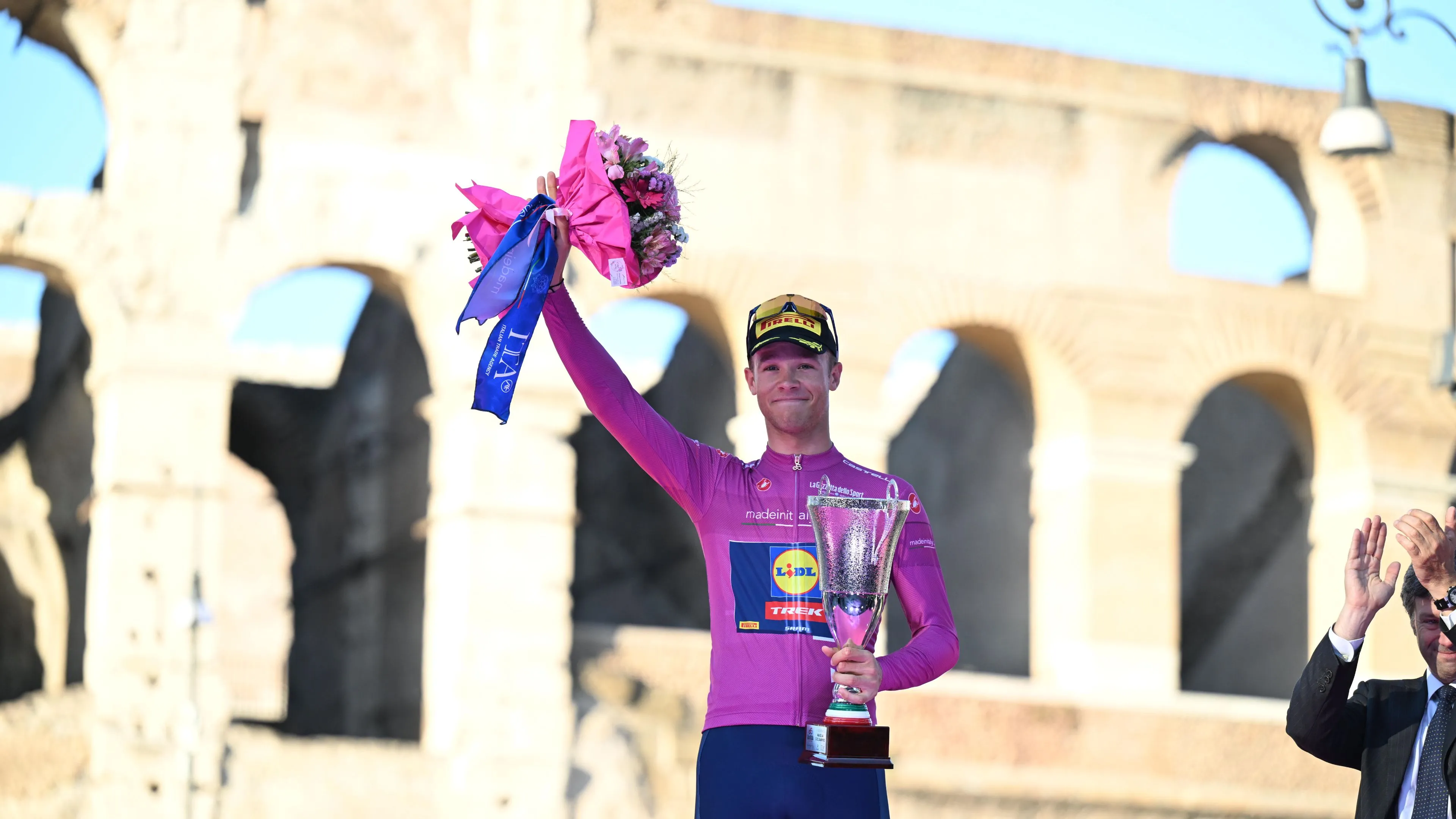Jonathan Milan ansioso pela estreia na Volta a França, onde vai enfrentar Philipsen e Merlier: "É como um campeonato do mundo para os sprinters"