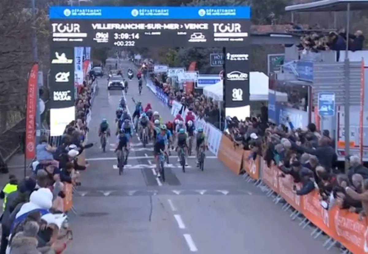 Dorian Godon wins final Tour des Alpes Maritimes stage as Christian Scaroni bravely defends himself from Santiago Buitrago to win GC