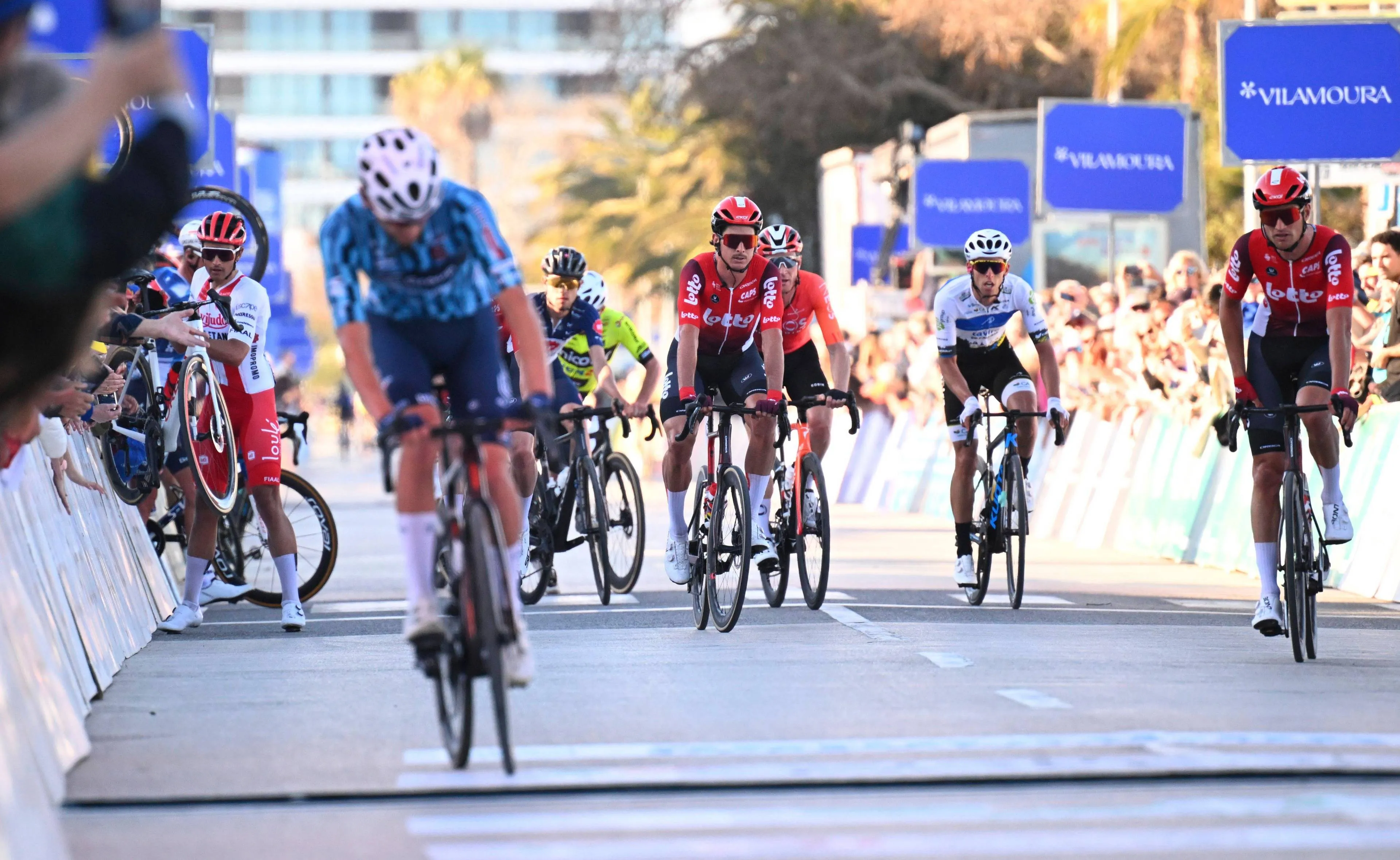 "I didn't see any barriers on either side. It was all very confusing" - Explanation given from first rider to go the wrong way in chaotic Volta ao Algarve stage finish
