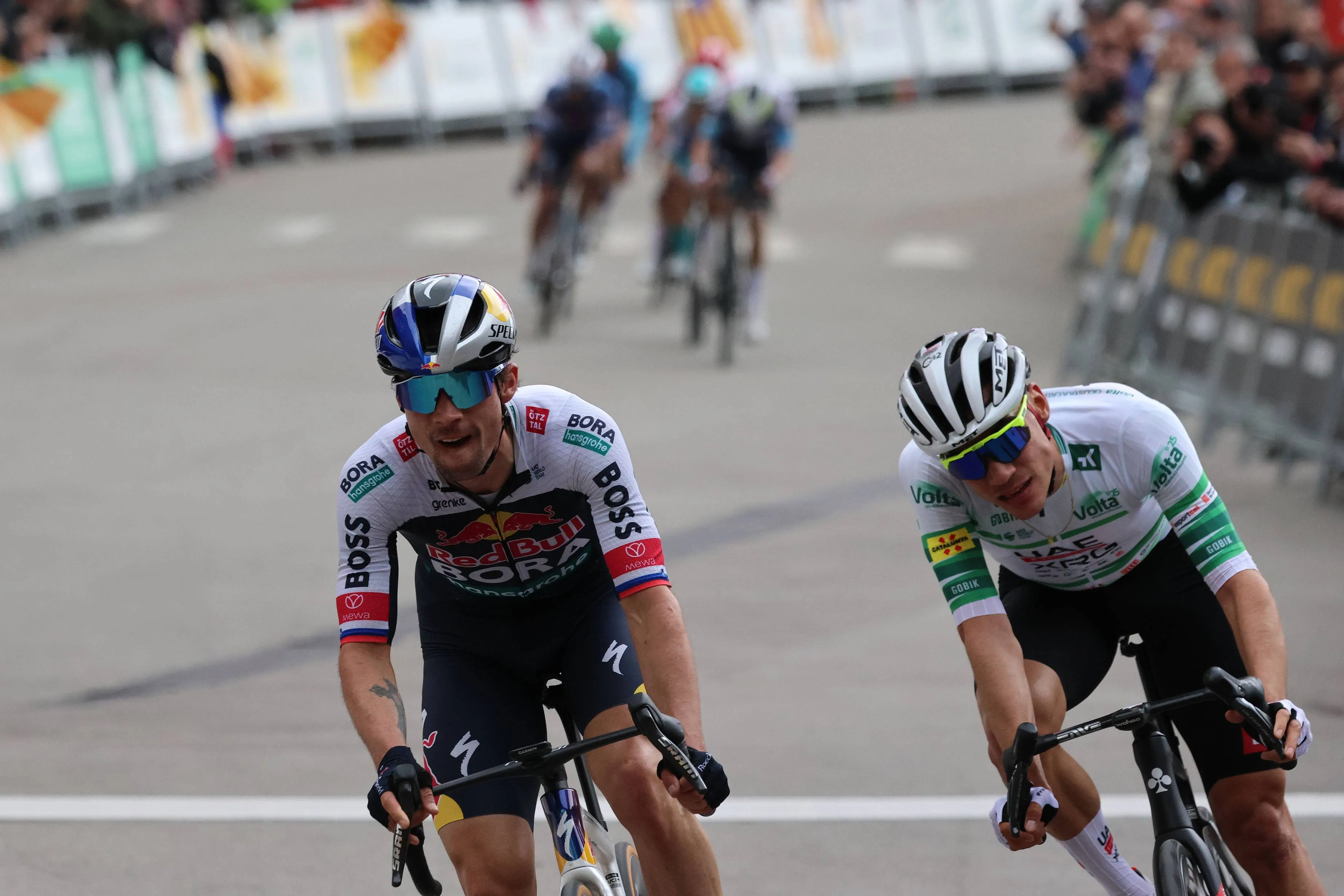PREVIEW | Volta a Catalunya 2025 stage 7 - Will Juan Ayuso defend his 1-second lead against Roglic in Montjuic?