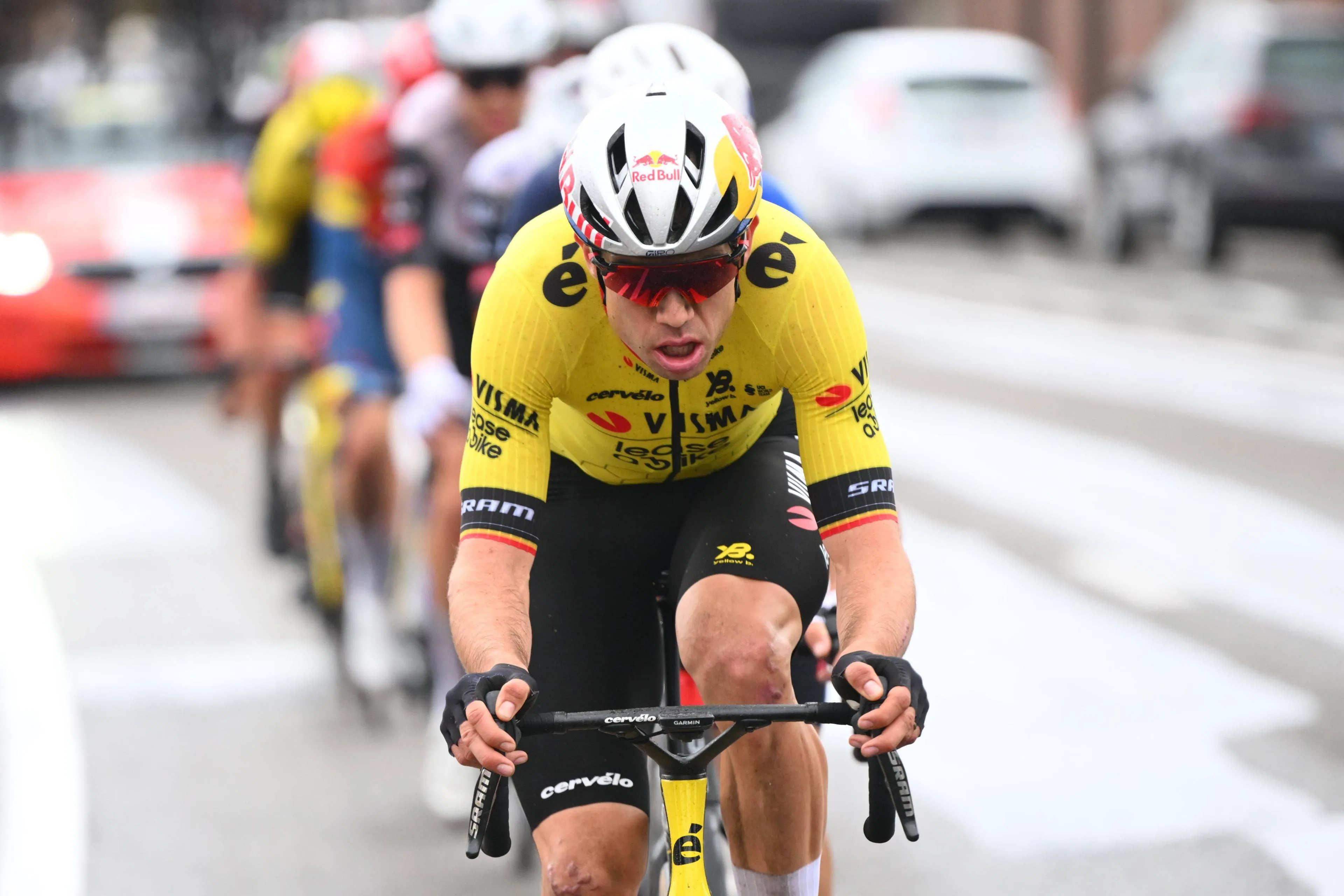 No good signs for Visma and Wout van Aert according to Jan Bakelants: "The whole team wasn’t at the level we’re used to"