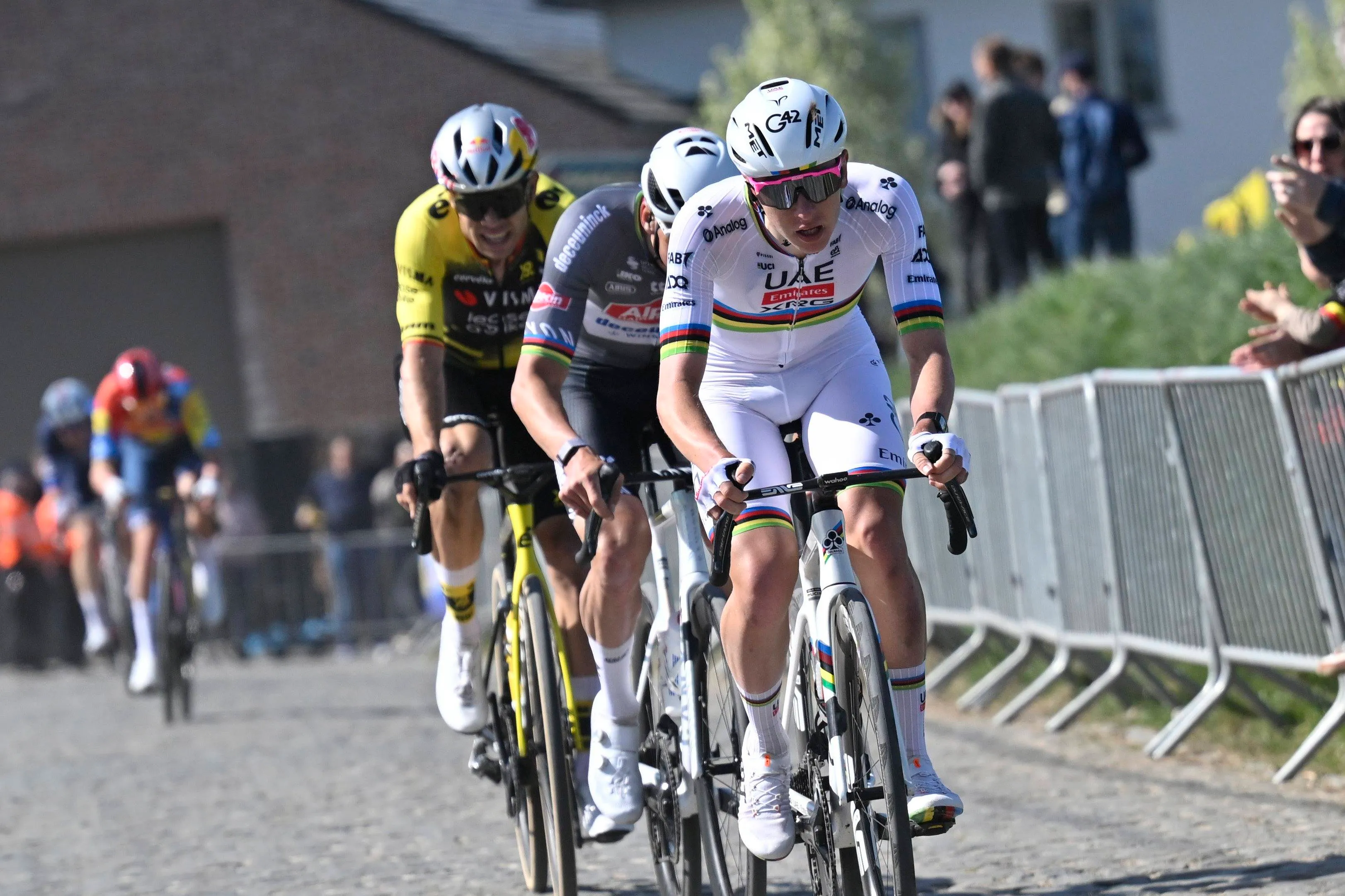 woutvanaert tadejpogacar mathieuvanderpoel tourofflanders