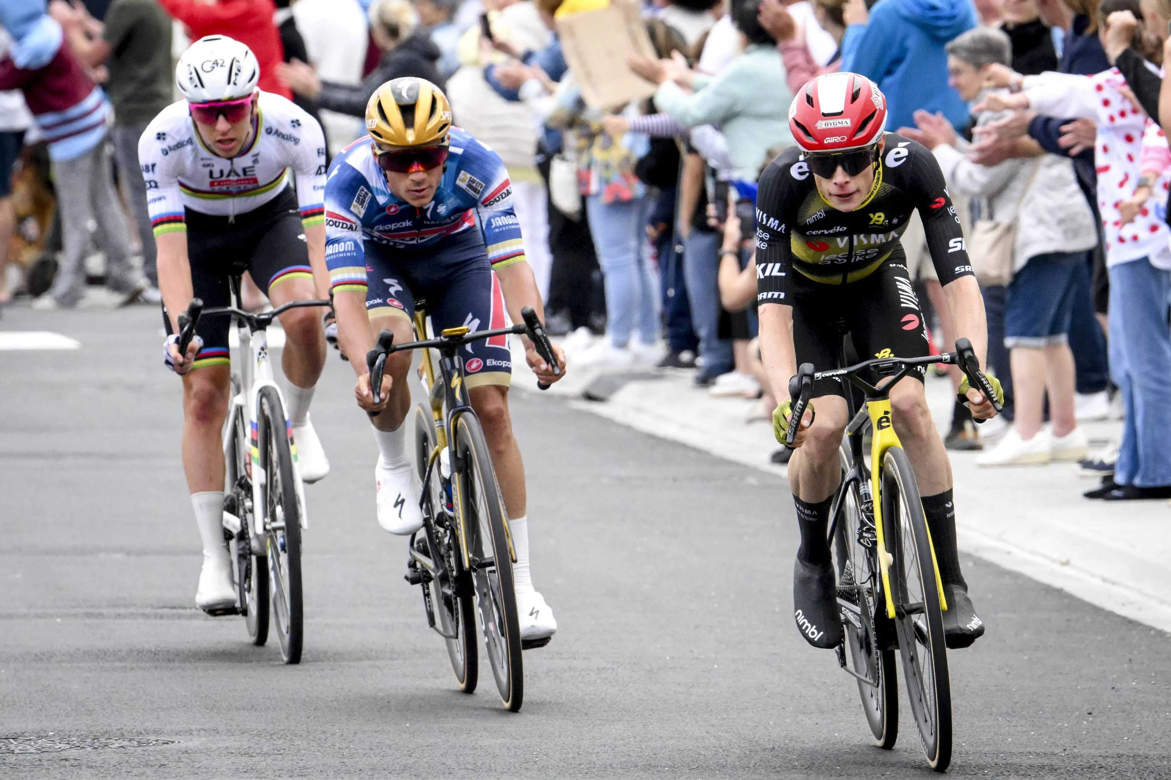 tourdefrance jonasvingegaard tadejpogacar remcoevenepoel