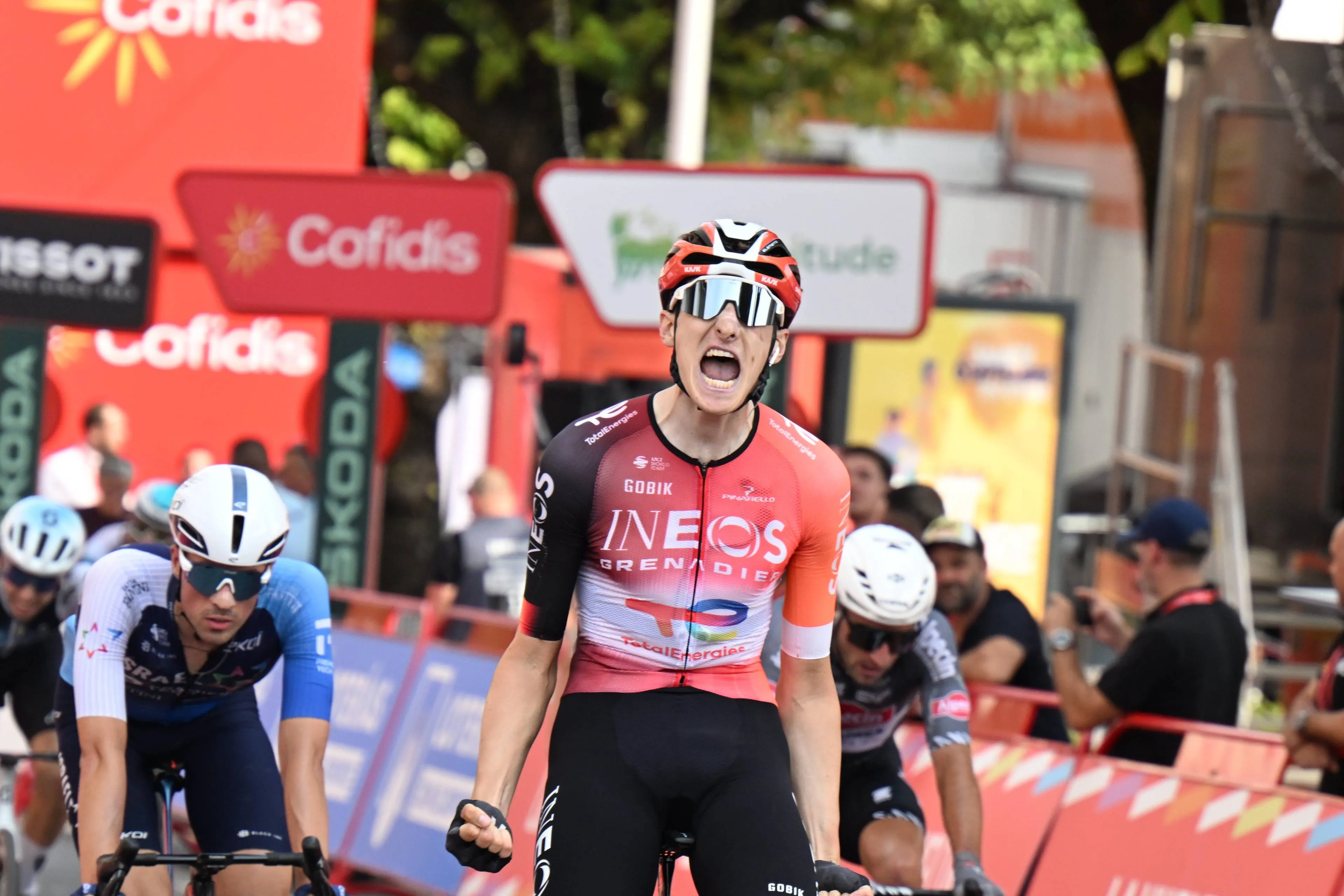 Preview, favourites, profile, route and predictions Paris-Tours 2025 - INEOS amongst the big favourites to win gravel race
