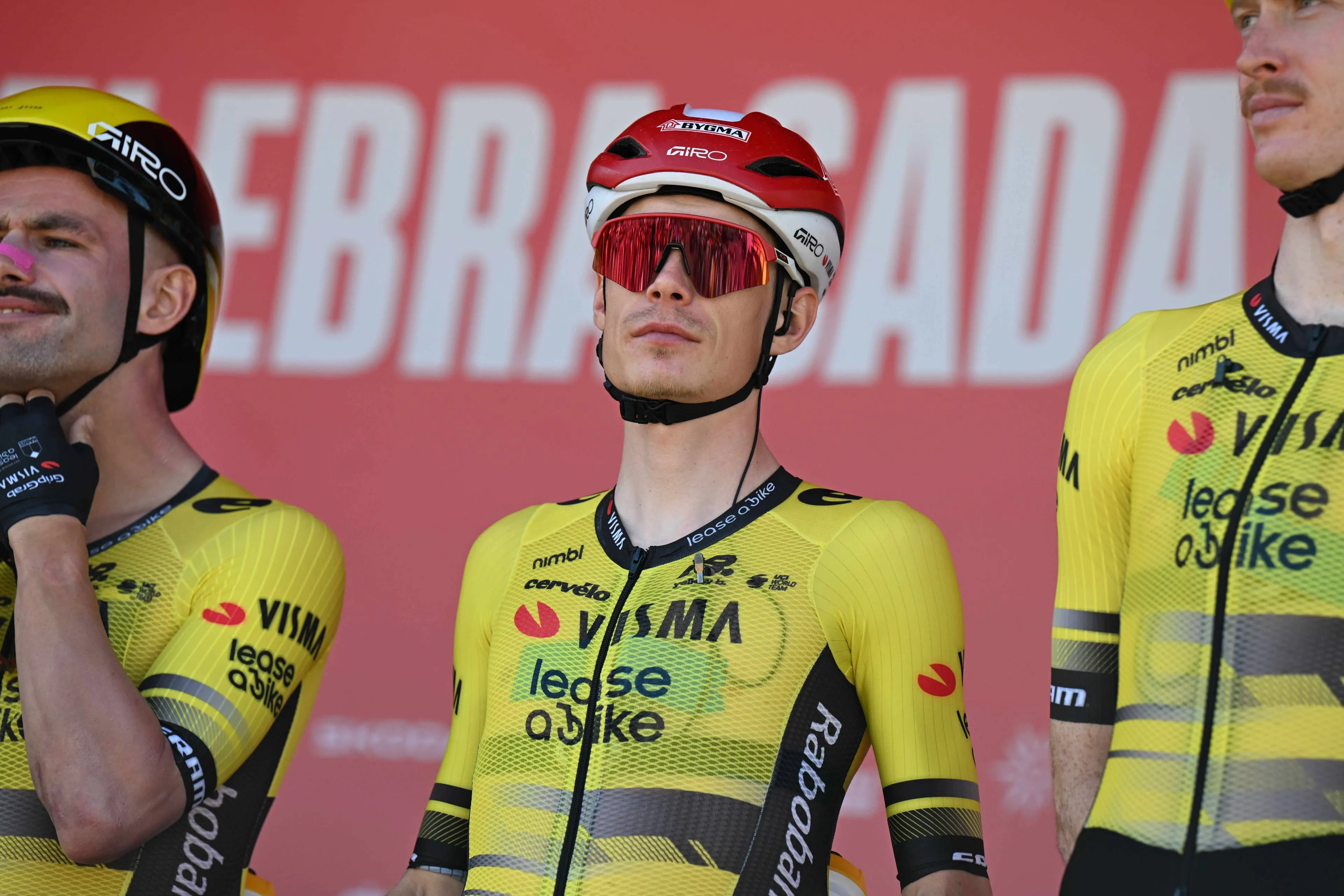 "Ainda bem que ele não vai correr" Brian Holm feliz com a ausência de Jonas Vingegaard do mundial, esta é a explicação!