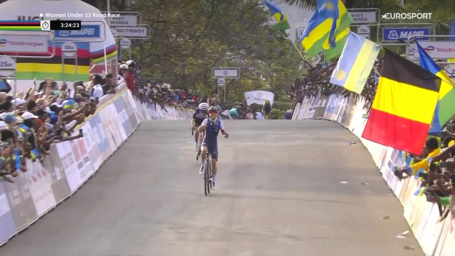 Resultados Campeonato do Mundo de Estrada Feminino Sub-23 2025: Célia Gery garante vitória histórica para a França diante de Viktoria Chladonova.