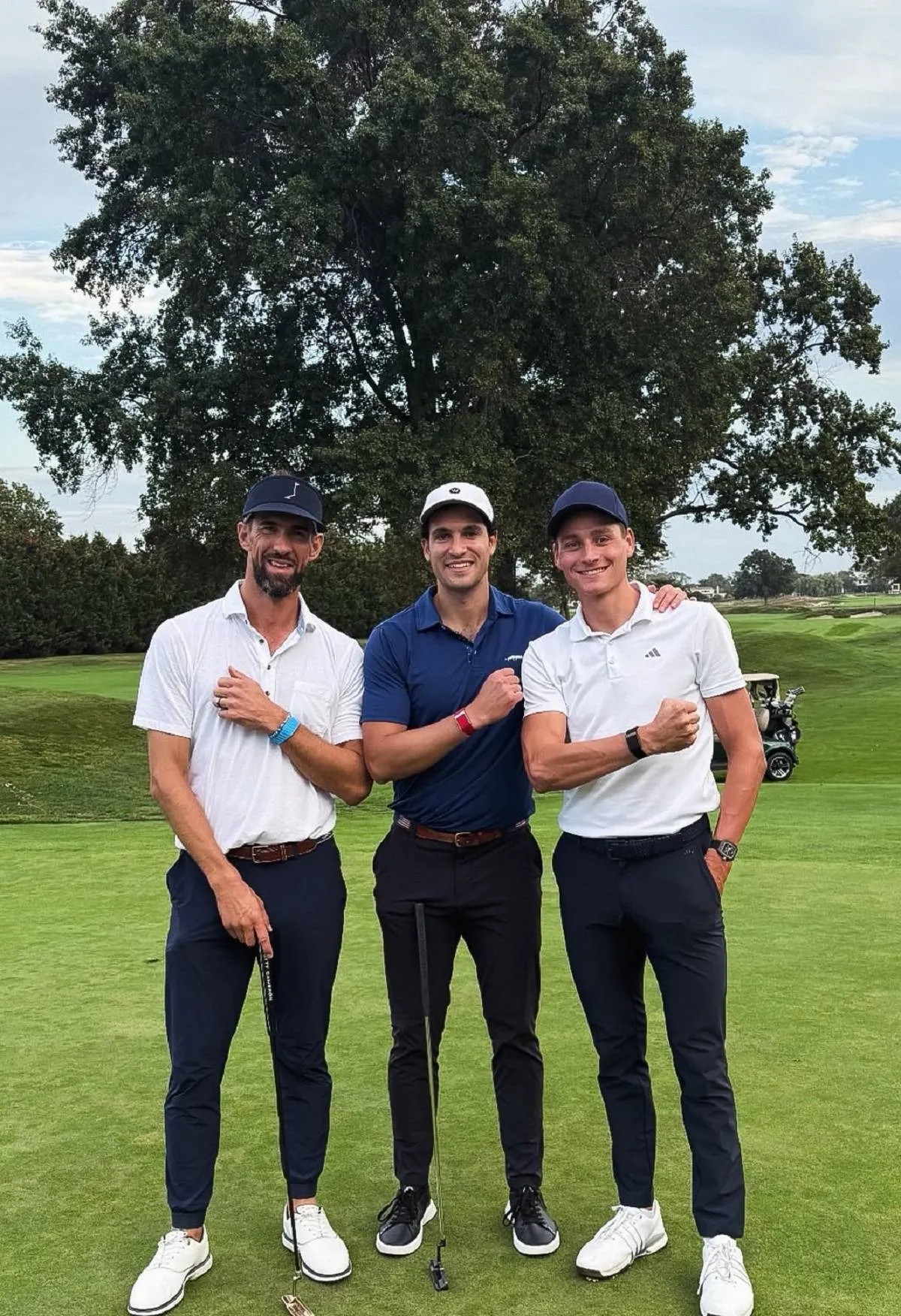 "Provavelmente a melhor partida de golfe que já joguei" - Mathieu van der Poel troca de desporto... por um dia, enquanto decorre o Campeonato do Mundo de ciclismo