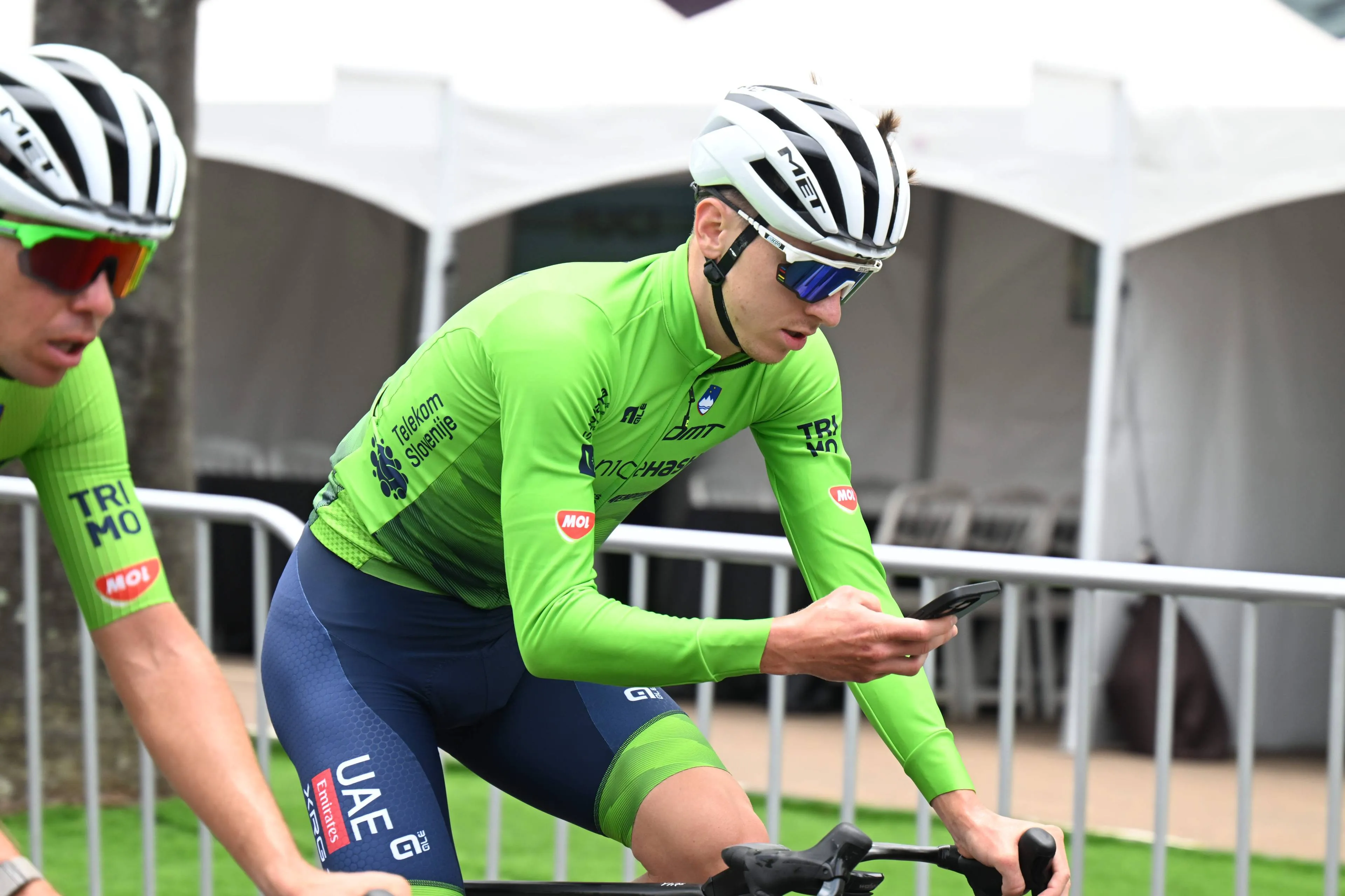 “A repeat of Zürich? Possible... You’ve got to expect a solo finish" - Tadej Pogacar still the man to beat in Kigali predicts Jose De Cauwer