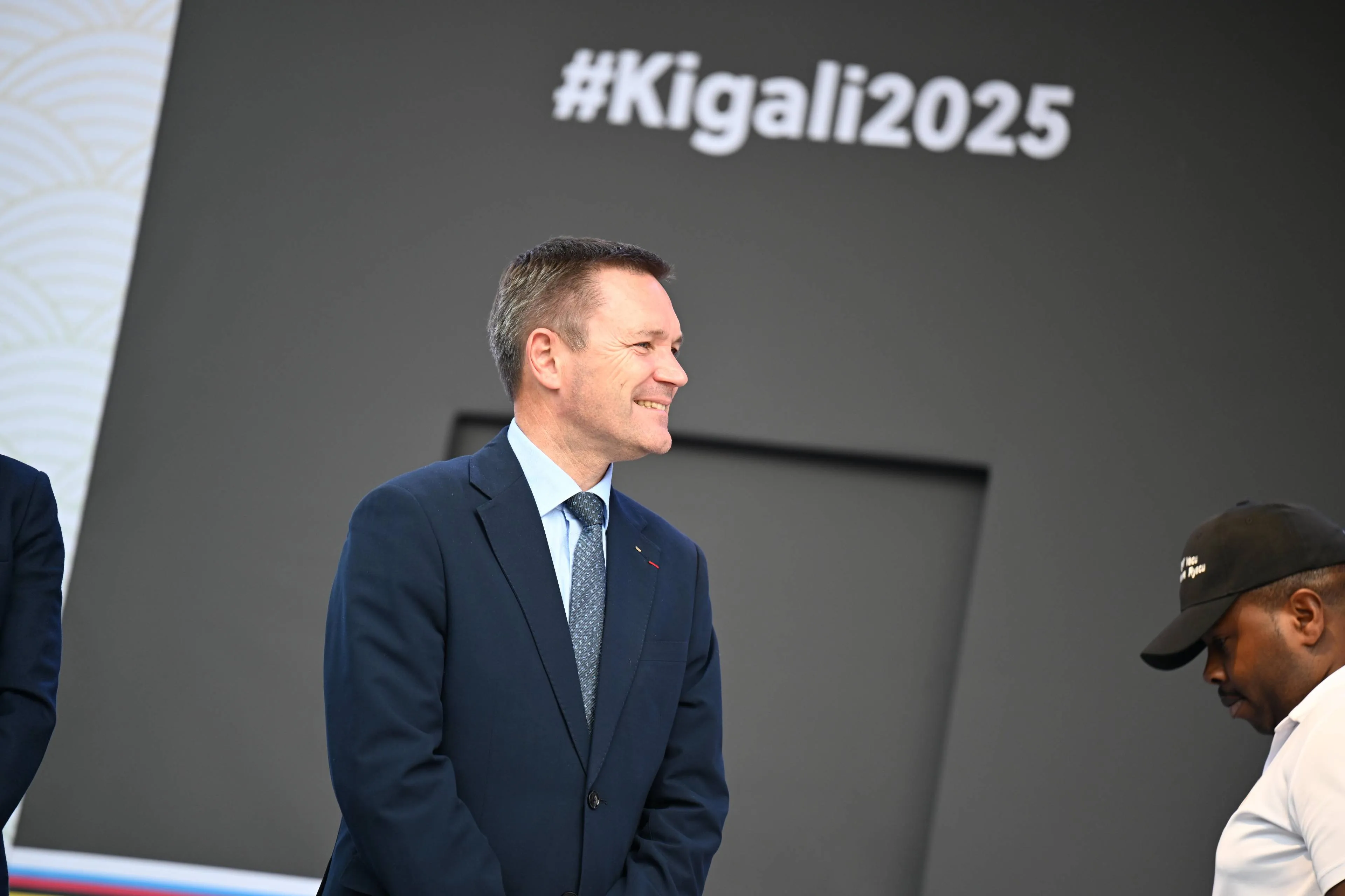 Presidente da UCI surpreendido com a rejeição das equipas à proposta de tetos orçamentais: “Foram as equipas mais pequenas”