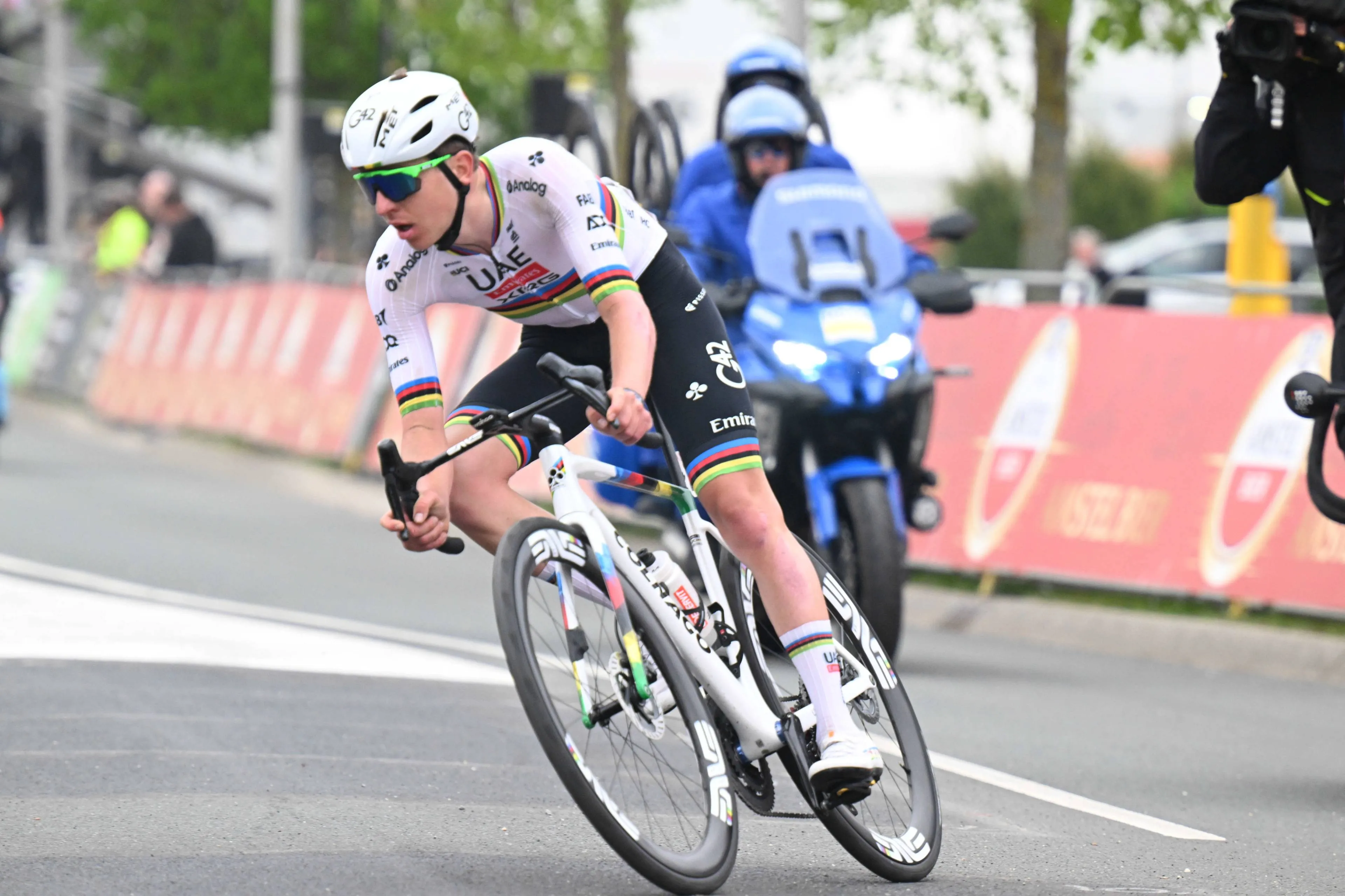 Tadej Pogačar já tem o seu gregário de luxo para Milão–Sanremo, Volta à Flandres e Paris–Roubaix em 2026