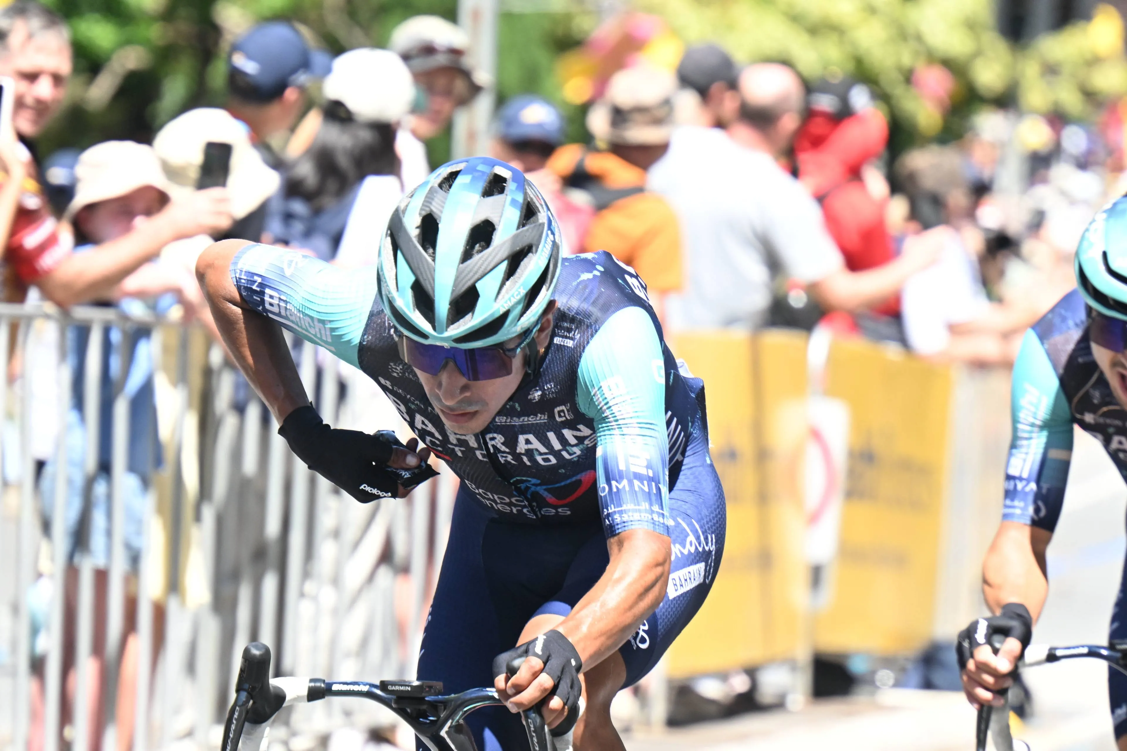 Santiago Buitrago on the attack at the 2026 Tour Down Under