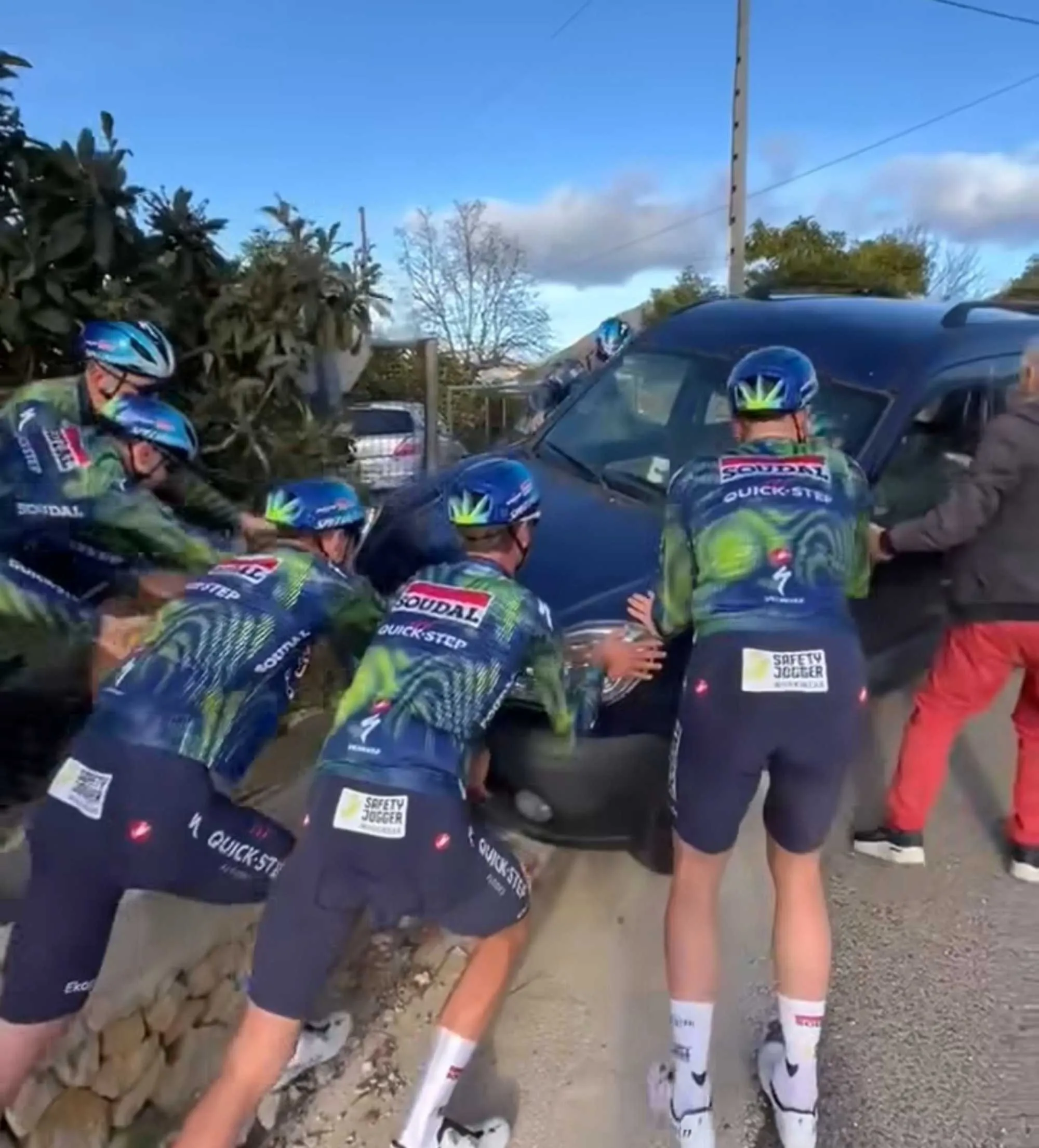 Soudal - Quick-Step save the day of a crashed motorist during a training ride in Calpe