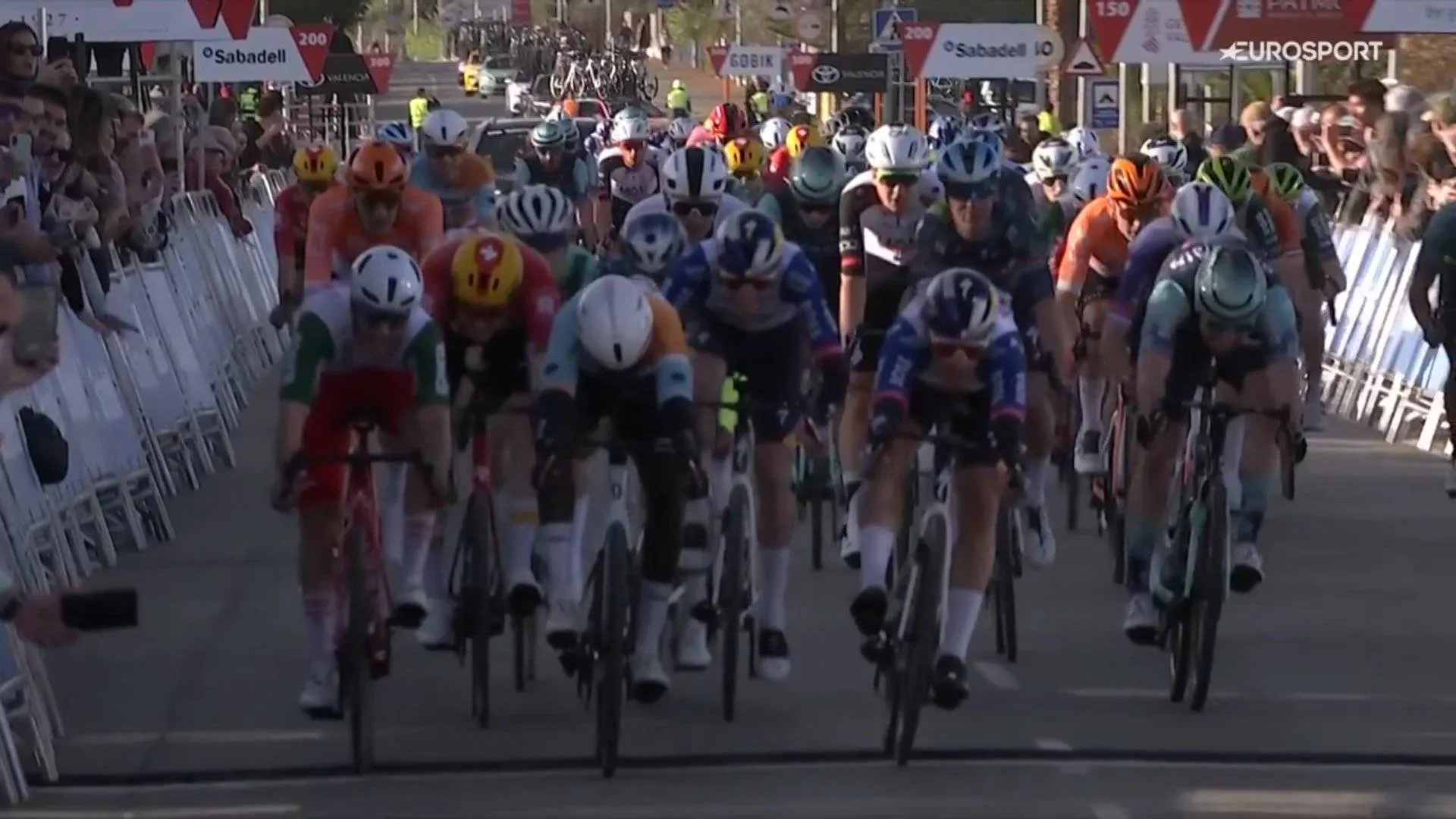 Biniam Girmay wins stage 1 of the 2026 Volta a Comunitat Valenciana