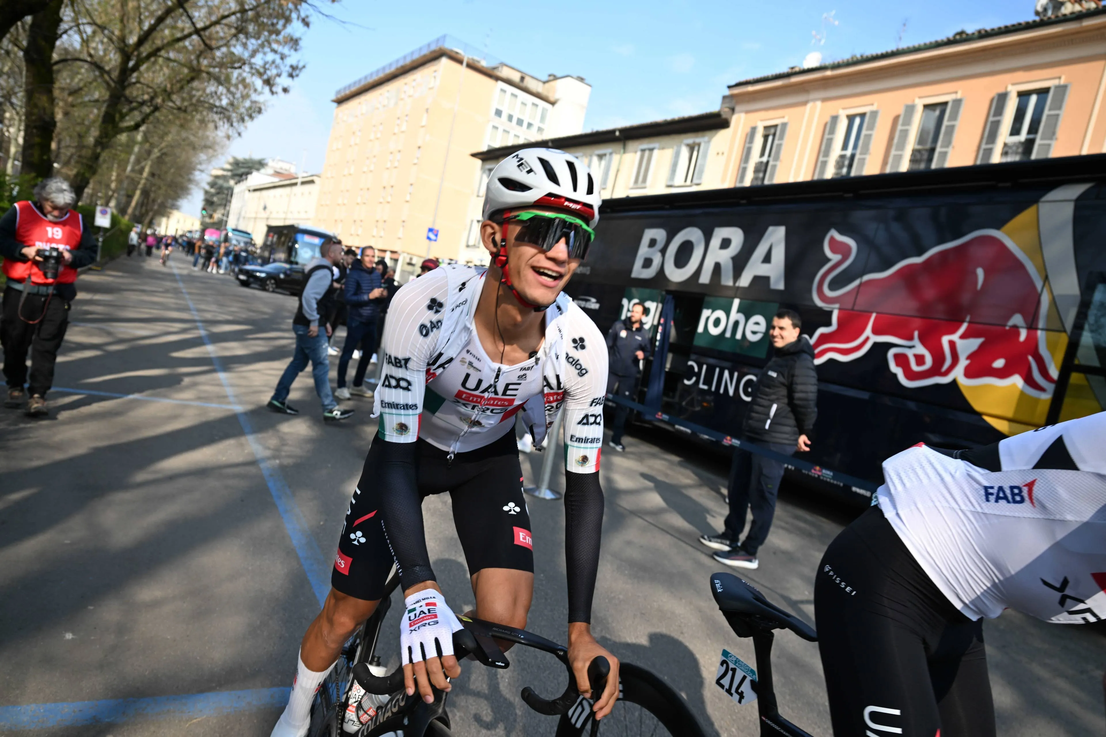 Isaac del Toro at Milano-Sanremo 2026