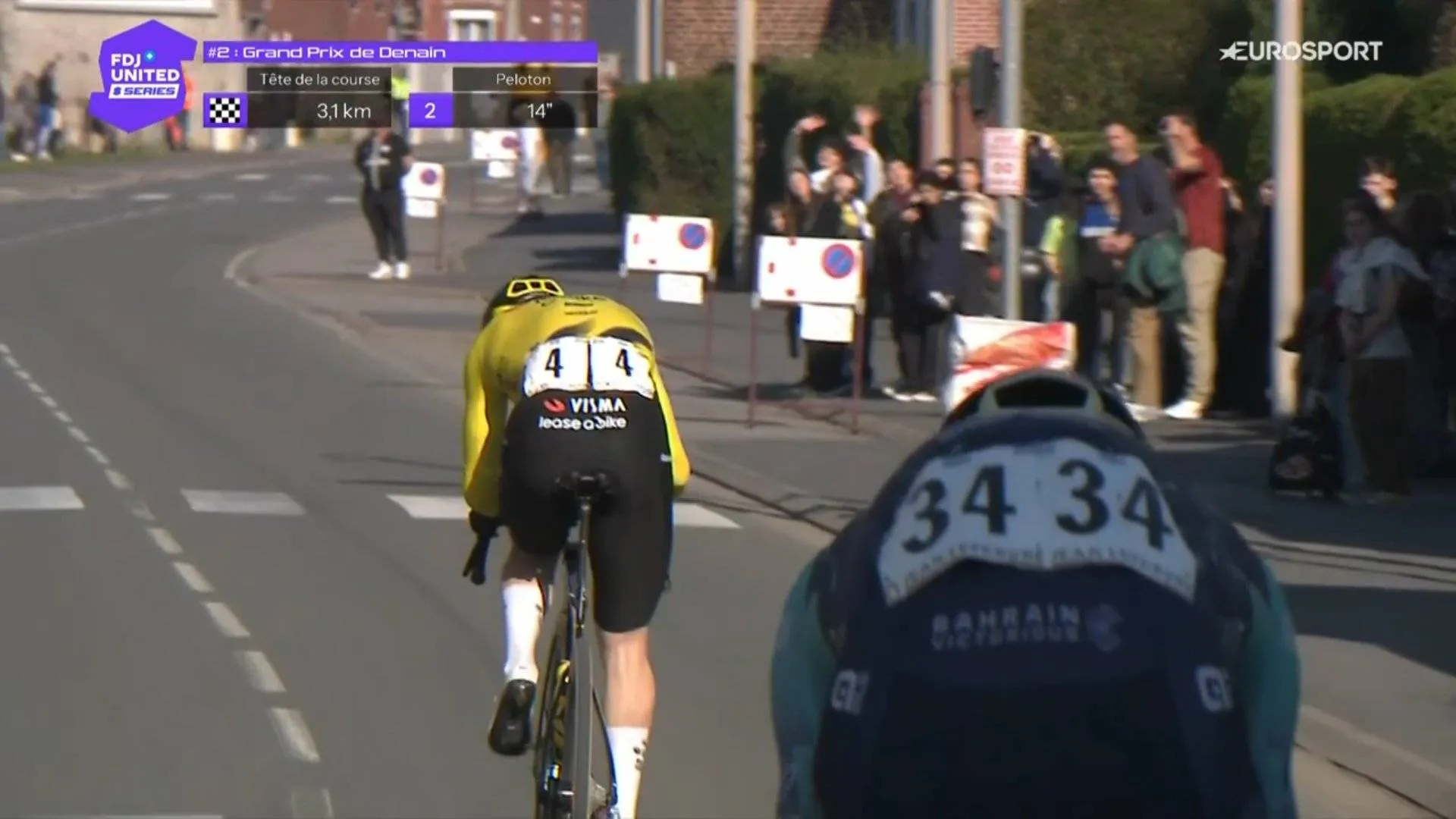 Alec Segaert chasing down Per Strand Hagenes at the 2026 GP de Denain