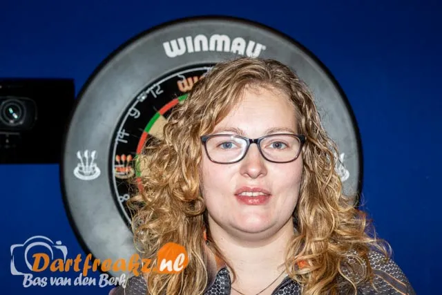 Aileen de Graaf gaat voor goud, bereikt voor het eerst finale op Lakeside