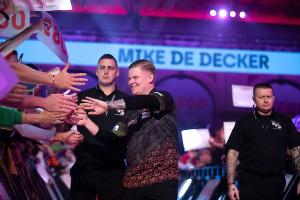 Players Championship Order of Merit: De Decker stormt top 10 binnen ten koste van Noppert en Van Gerwen, Cross winnaar van het weekend