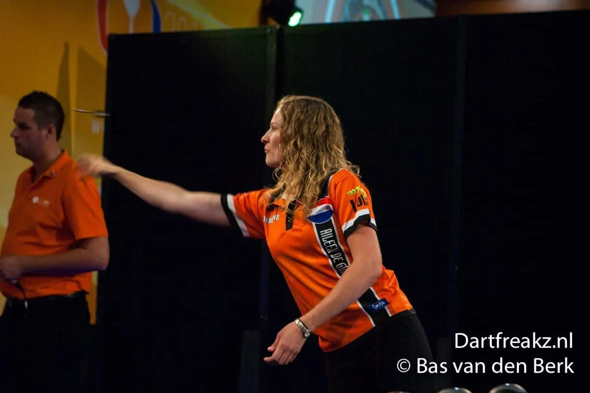 Aileen de Graaf WDF Europe Cup 2016