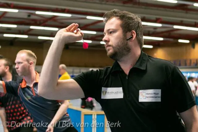 Lakeside dinsdagmiddag: Wesley Plaisier en Alexander Merkx naar laatste 16